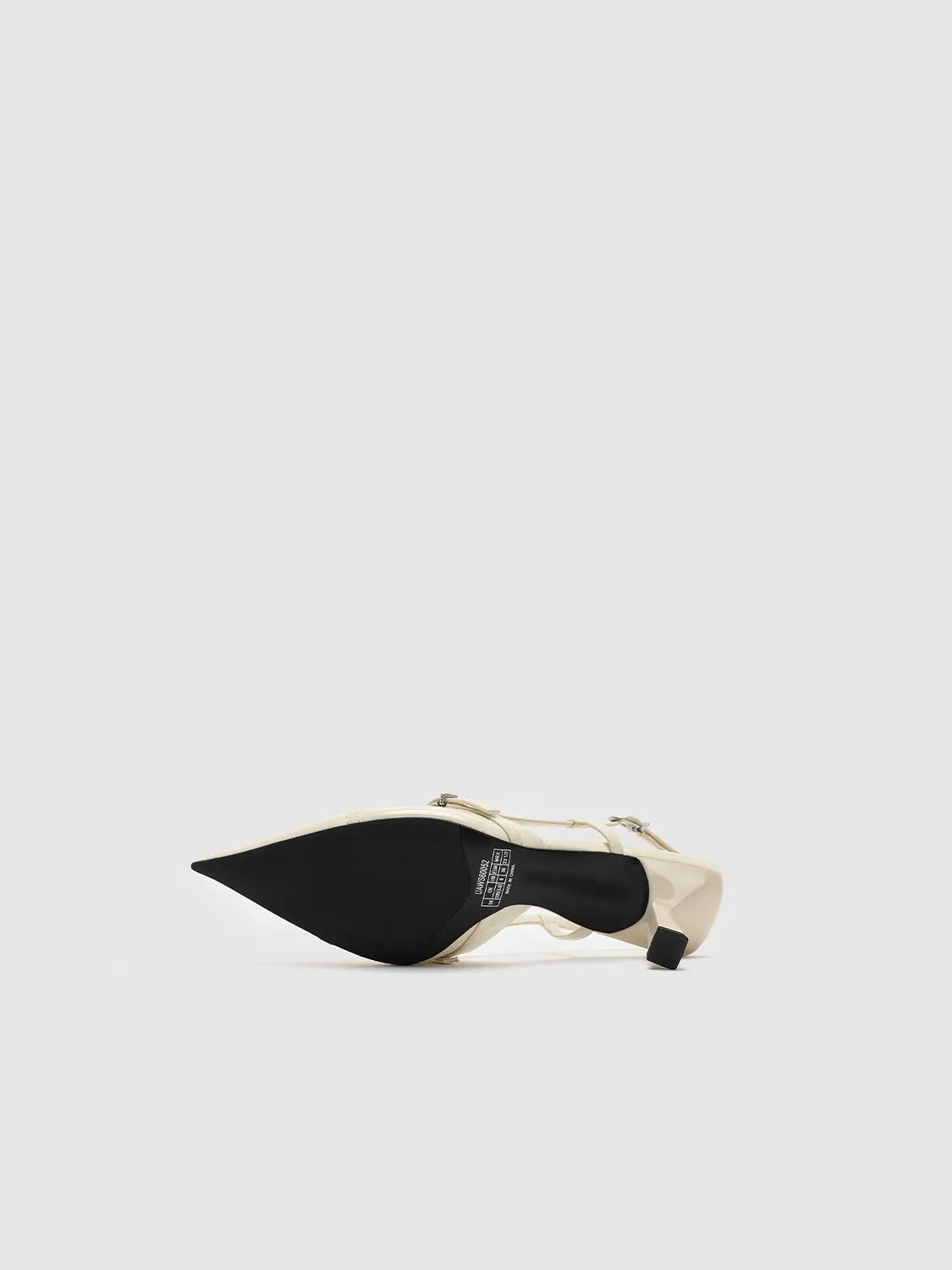 Cream Patent Look Elegant Point Toe Mid Heel Slingbacks