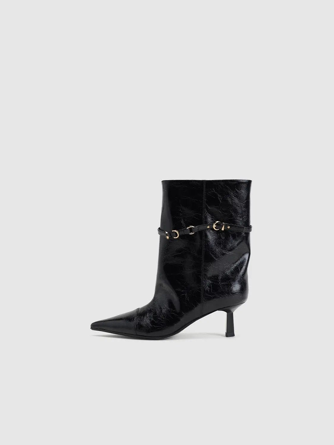 Pointed Toe Textured Buckle Strap Heeled Boots