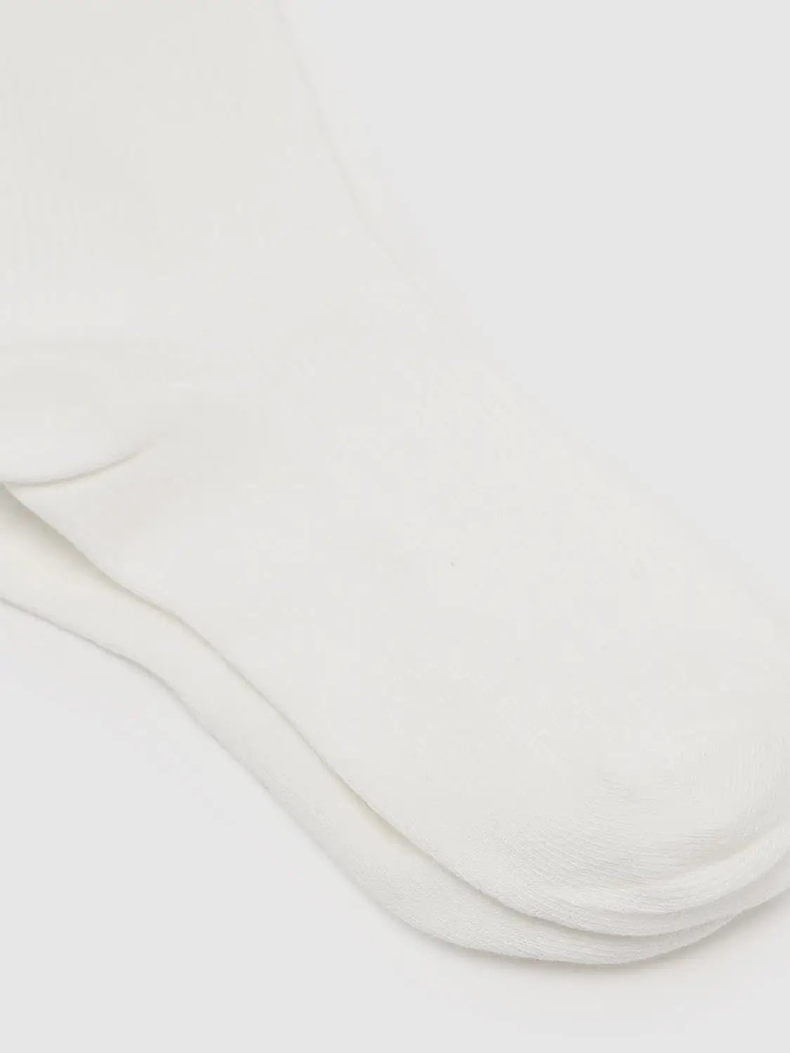 Ribbed Knit Rhinestone Bow Pattern Cotton Mid Calf Socks
