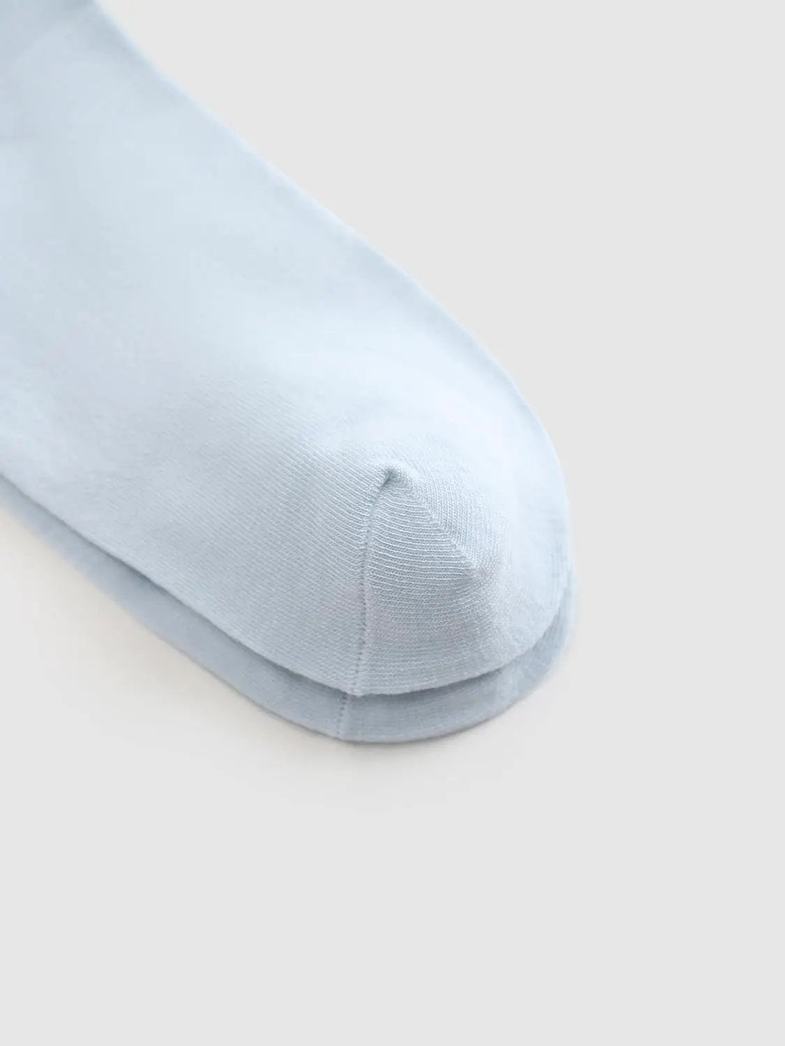 Ribbed Embroidered Striped Crew Length Socks
