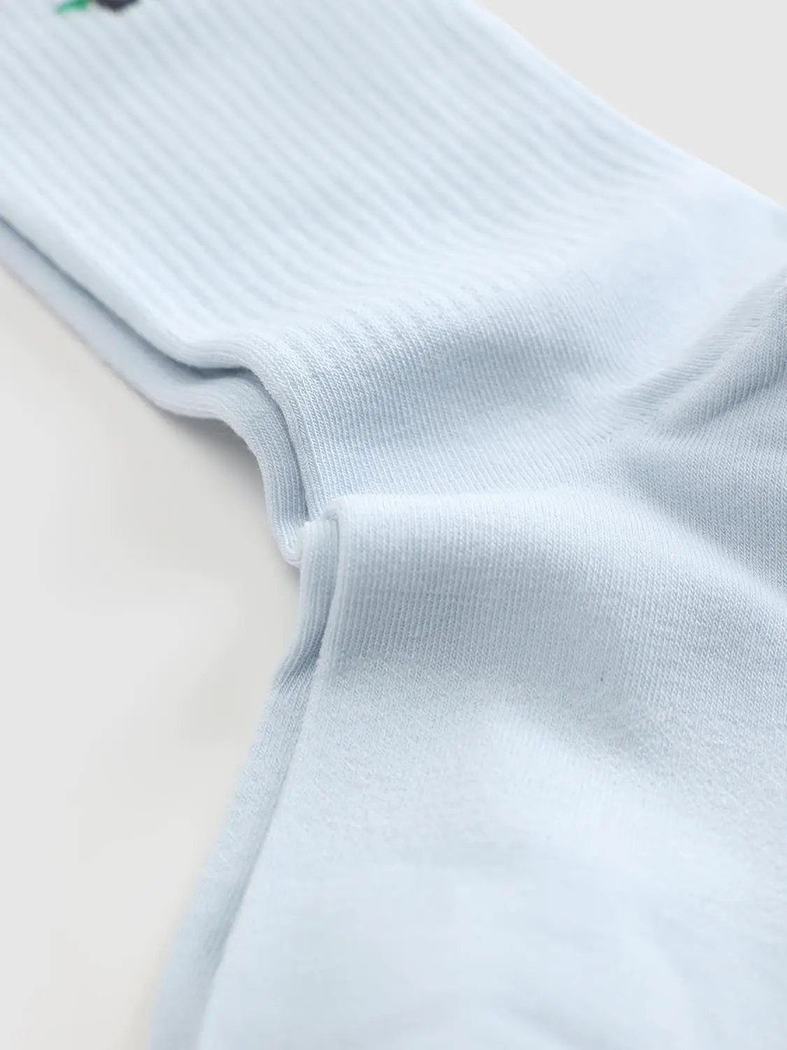 Ribbed Embroidered Striped Crew Length Socks