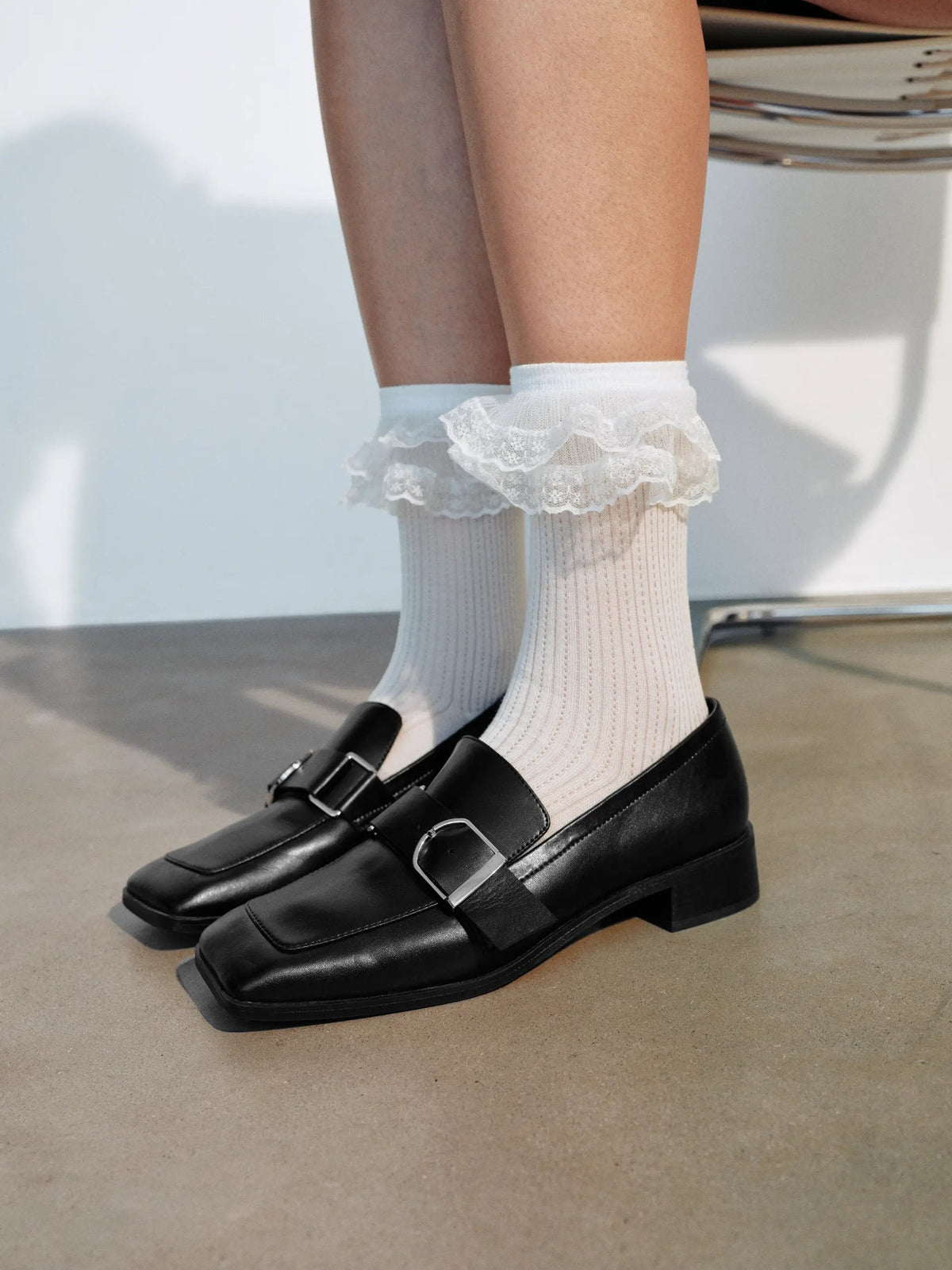 White Ruffled Lace Trim Ankle Socks