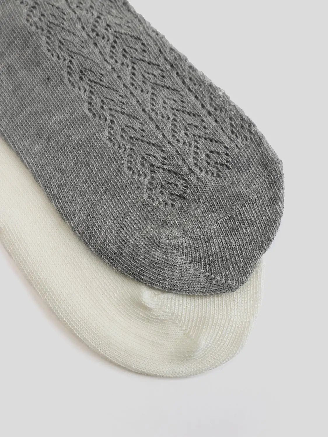 Cable Knit Cotton Blend Socks