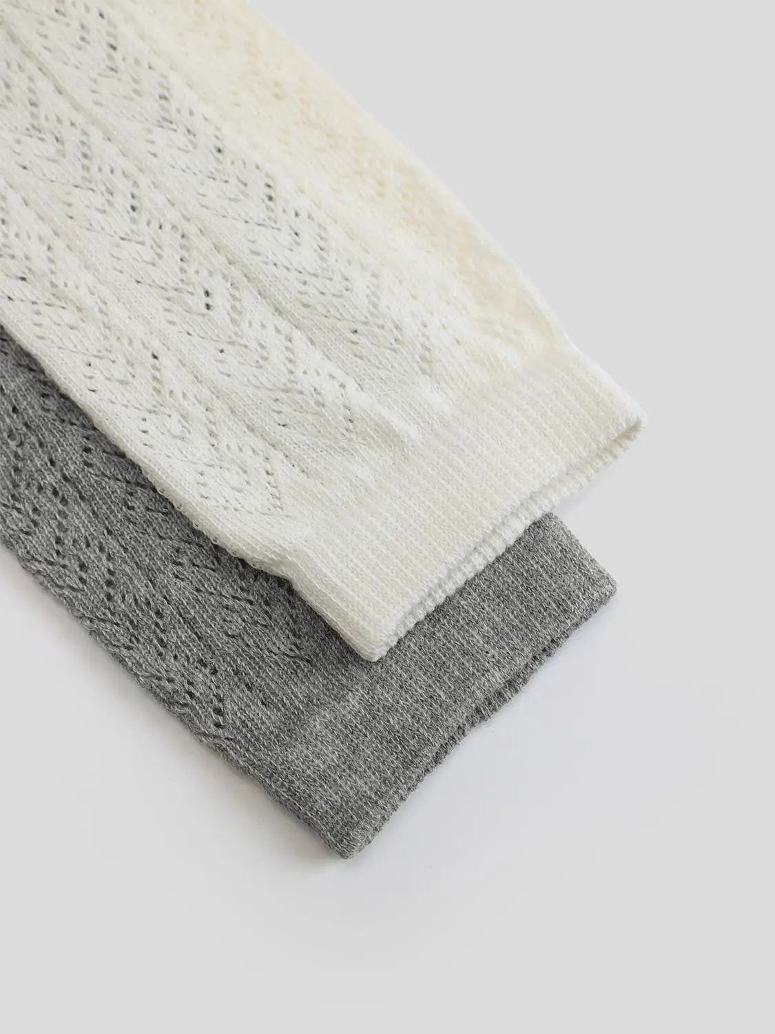 Cable Knit Cotton Blend Socks