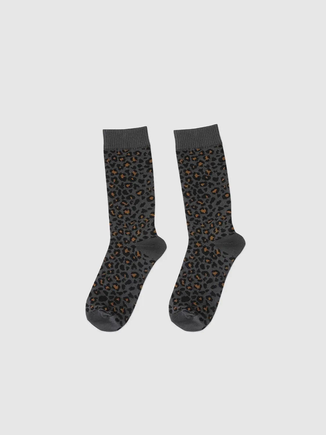 Ribbed Animal Print Socks