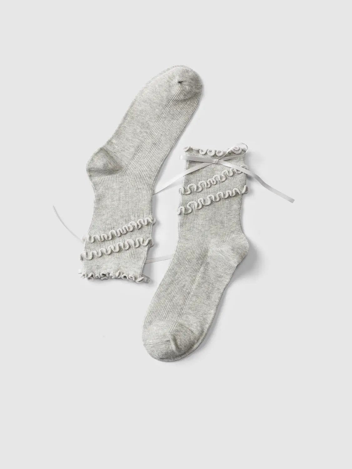 Ruffle Ribbon Tie Ribbed Cotton Blend Socks