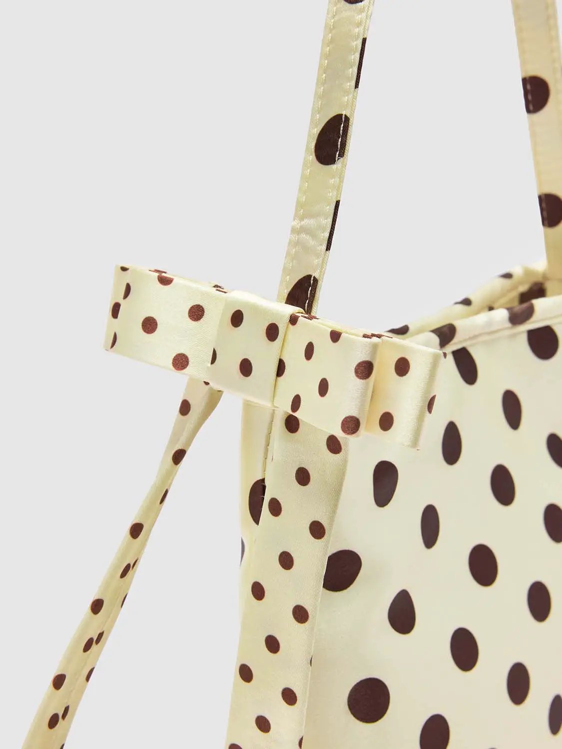 Textile Lined Shell Polka Dot Medium Stretch Minimalist Bag