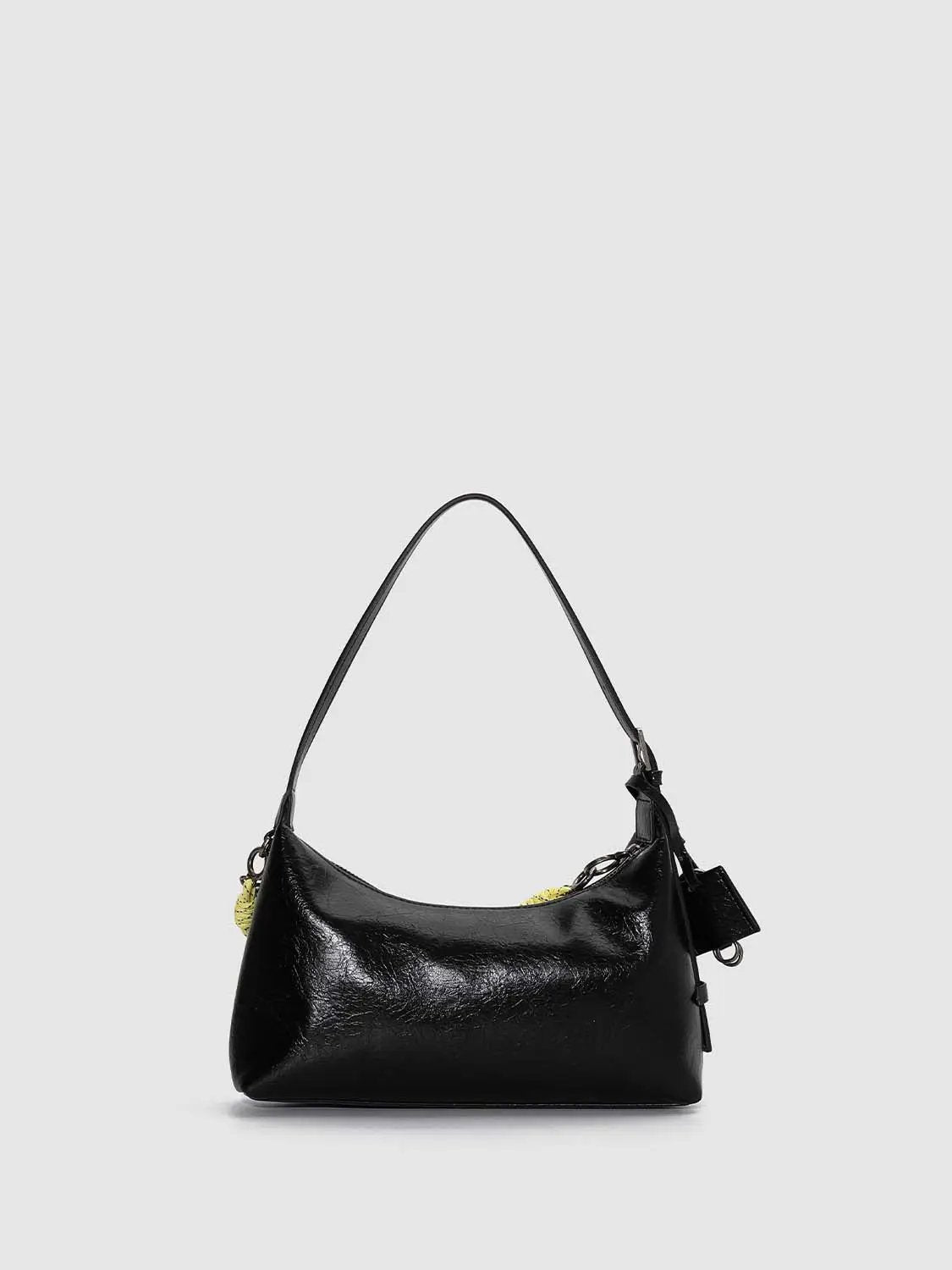 Solid Color Chain Decor Casual Shoulder Handbag