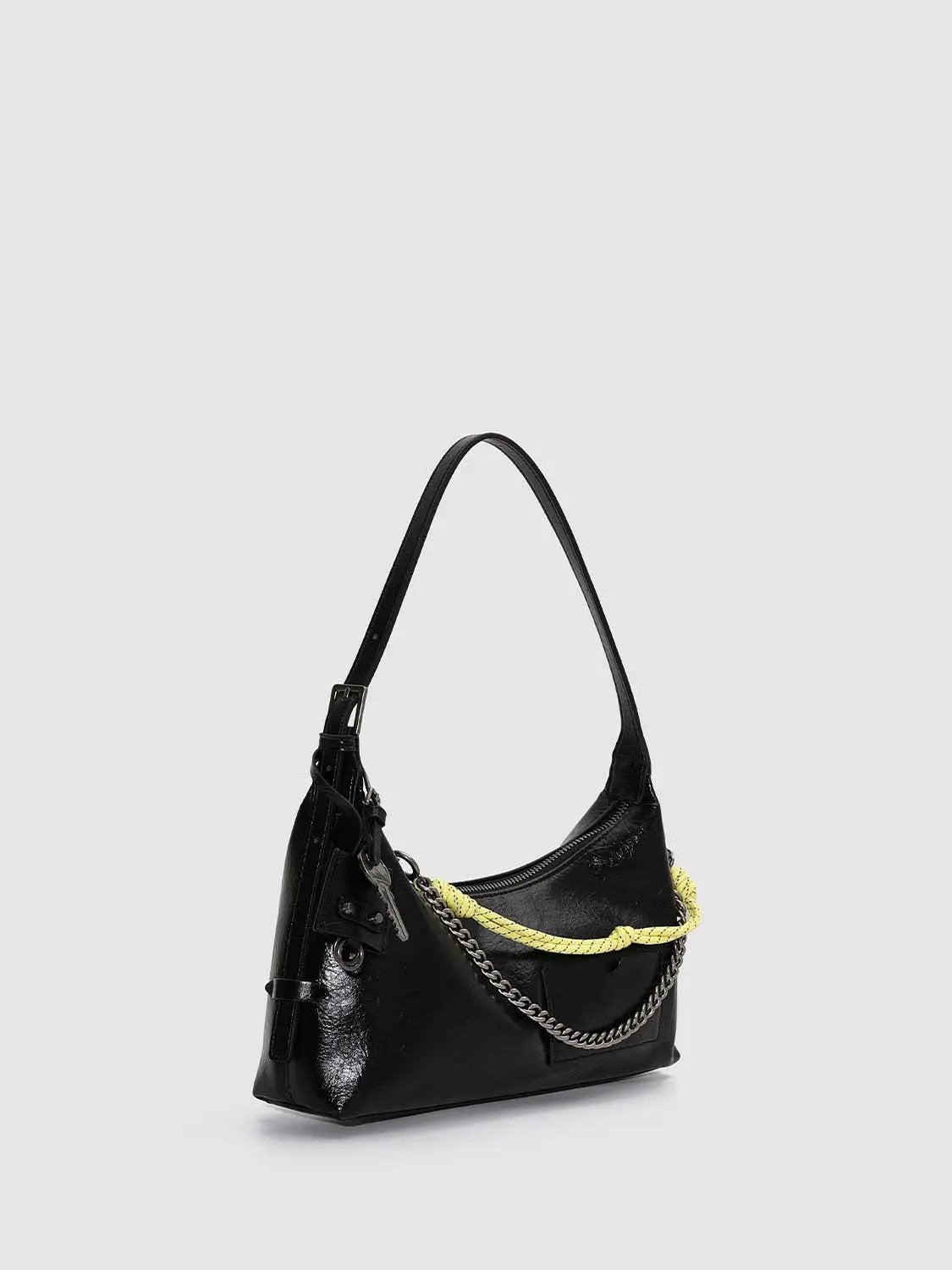 Solid Color Chain Decor Casual Shoulder Handbag
