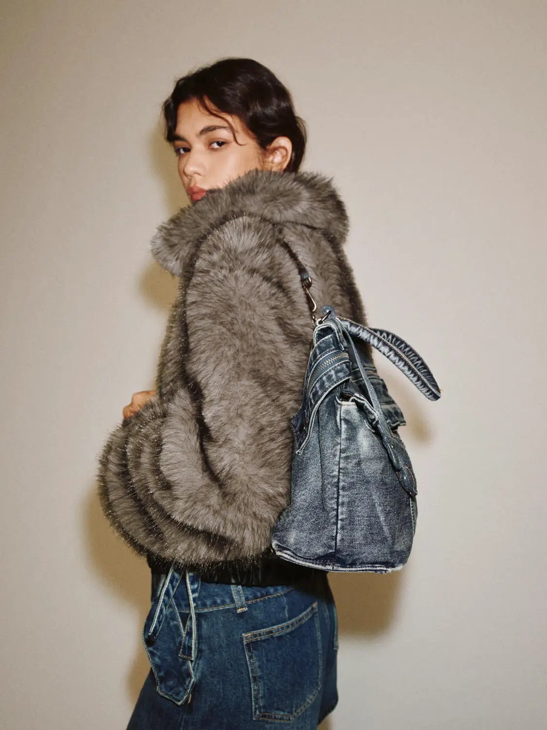 Washed Denim Twisted Handle Drawstring Zipper Handbag