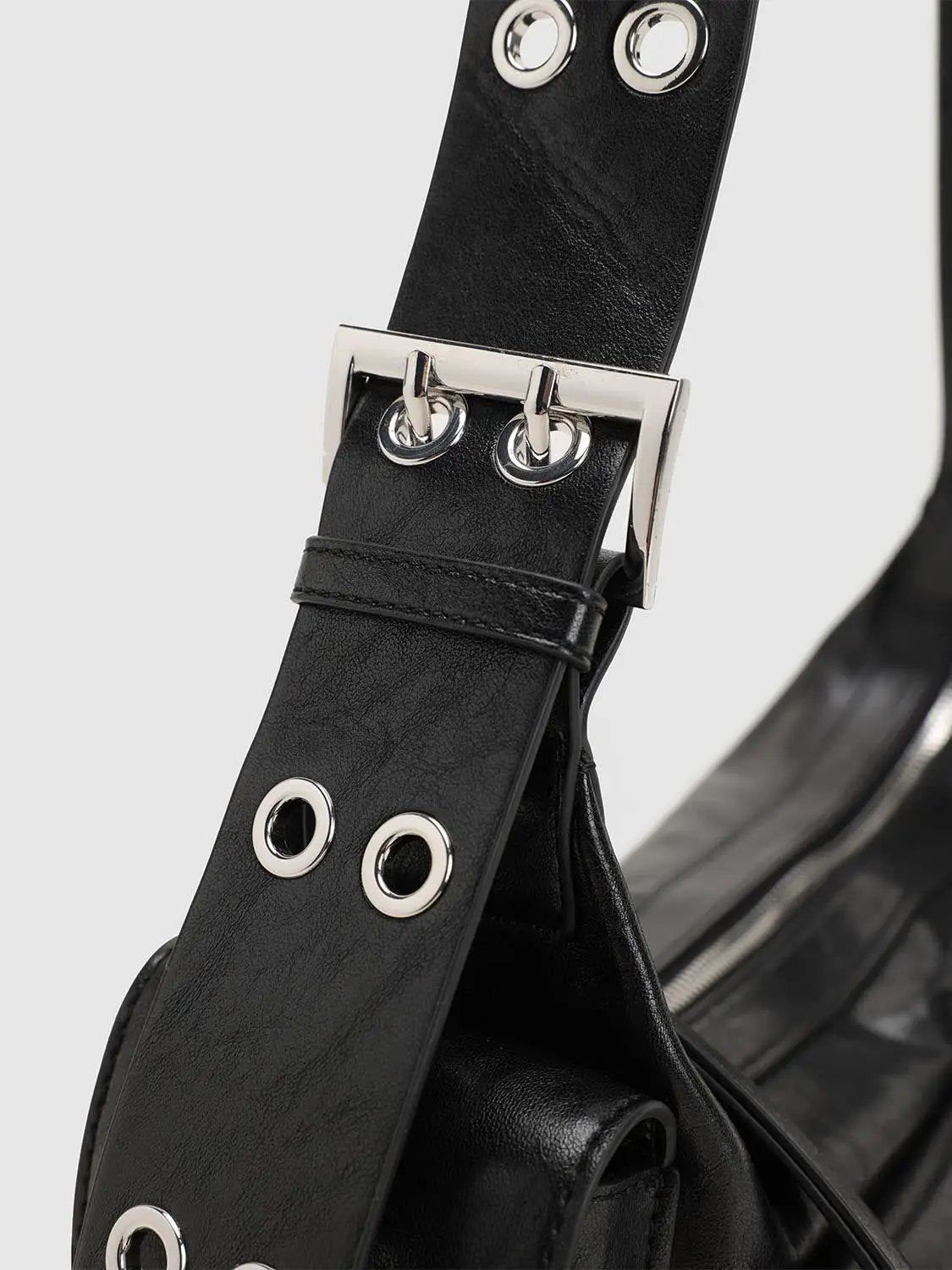 Fringe Detail Zippered Shoulder Bag