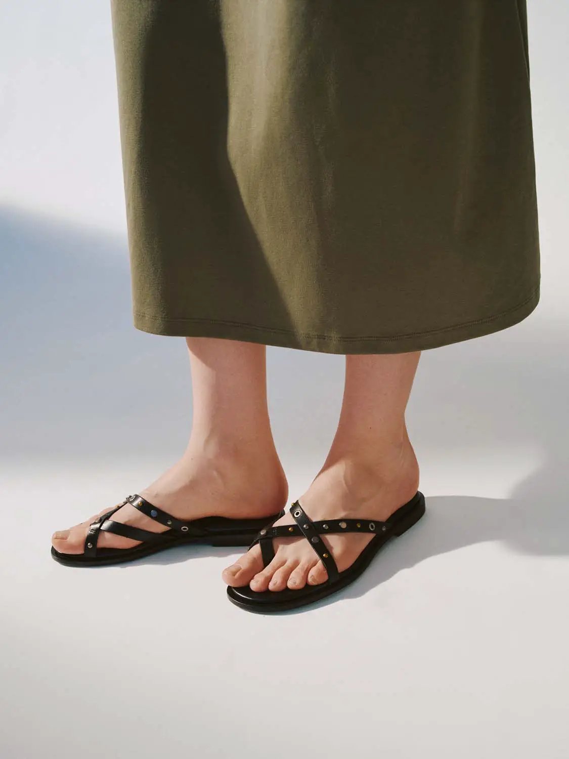 Crisscross Strap Studded Faux Leather Flat Slippers