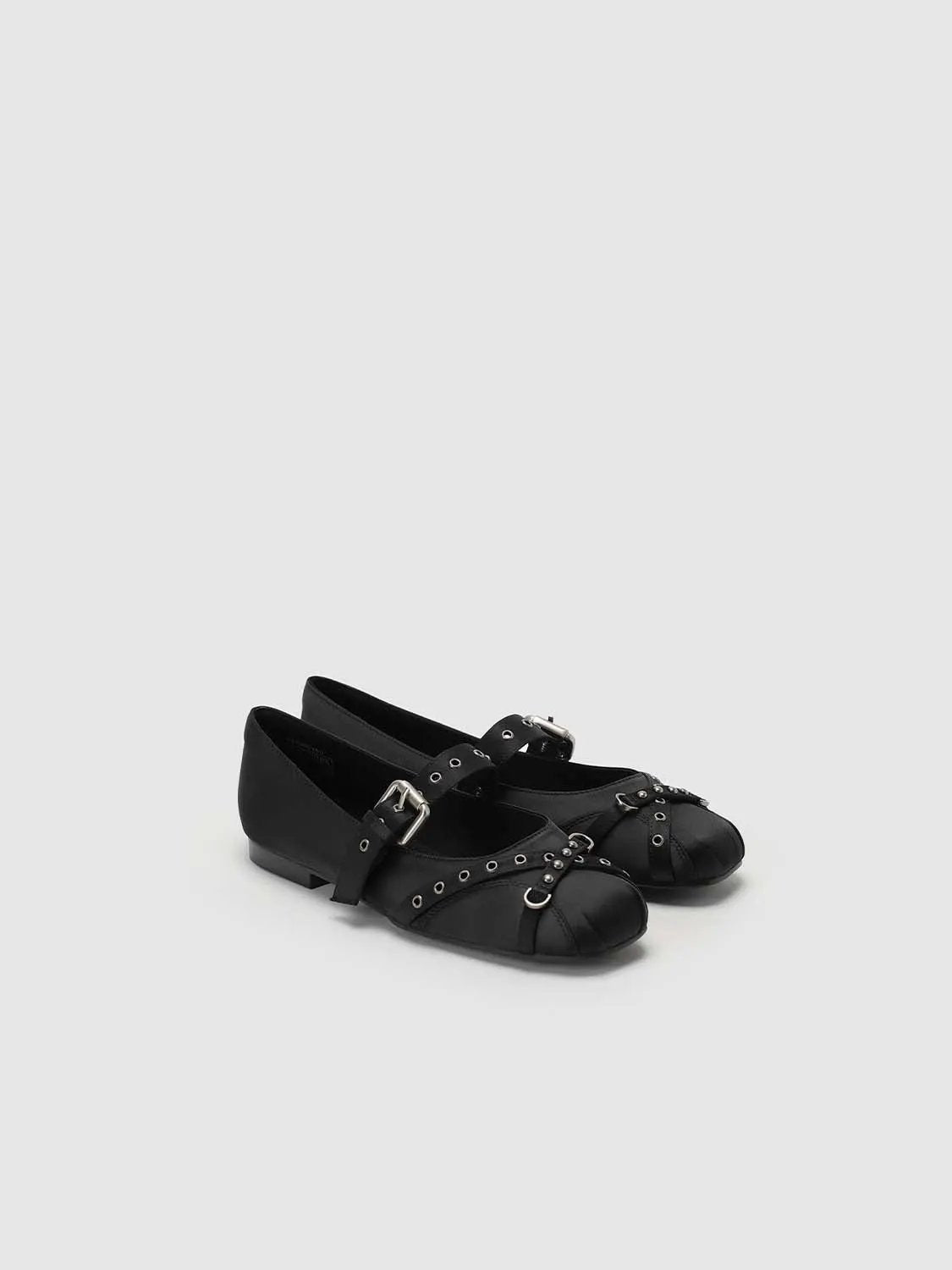 Ruched Toe Eyelet Buckle Strap Mary Jane Flats