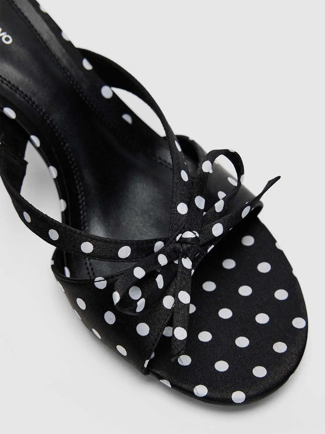 Textile Upper Polka Dot Bow Embellishment Slippers