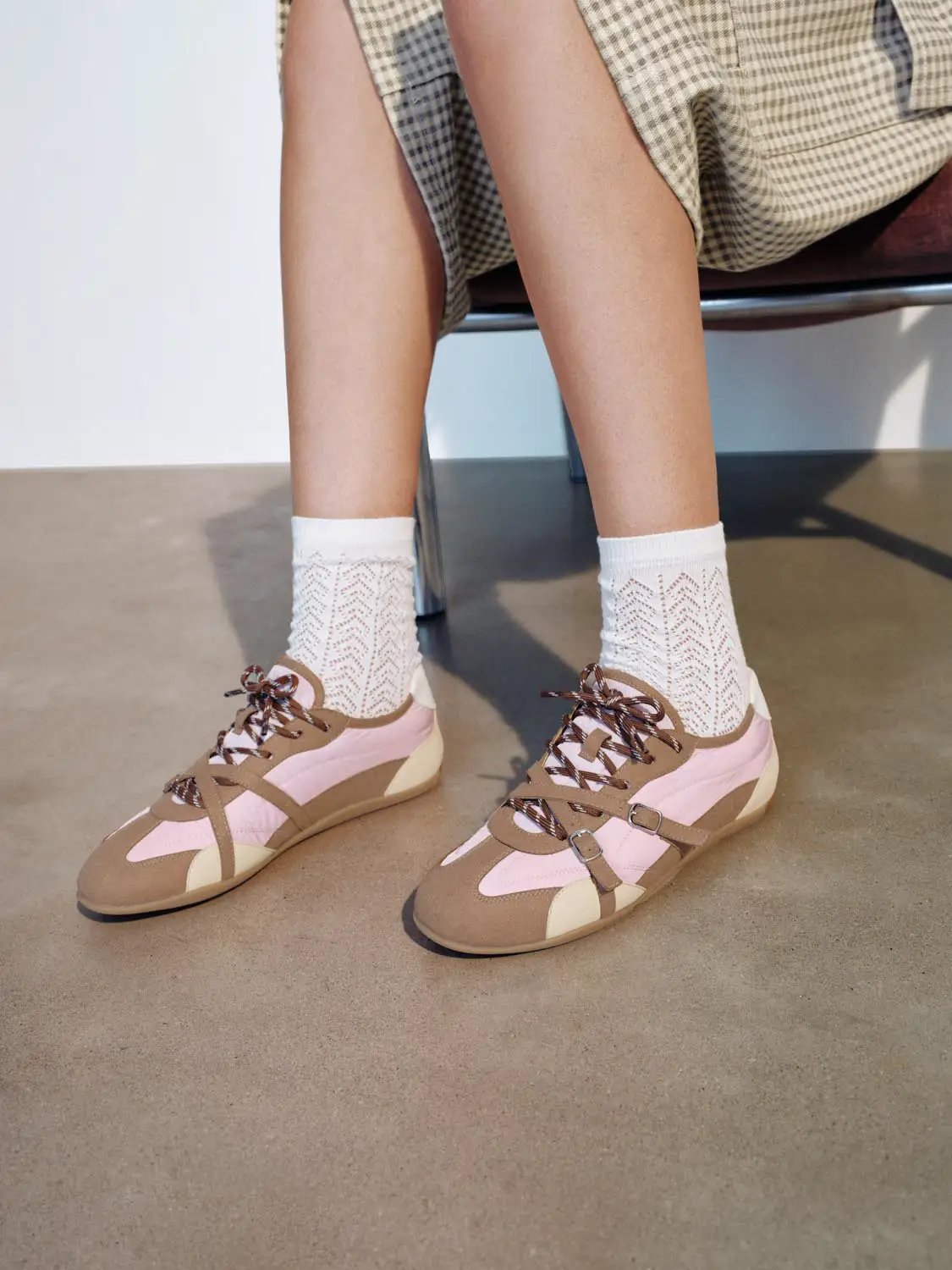 Panelled Color-Block Buckle Strap Sneakers