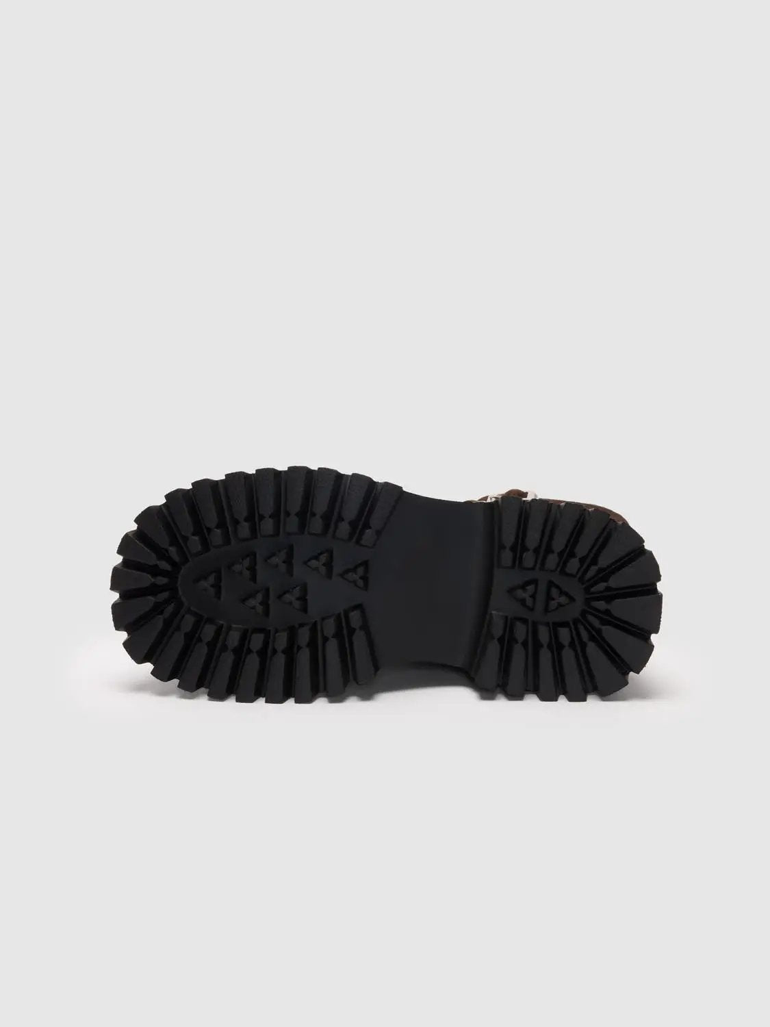 Round Toe Double Buckle Chunky Boots