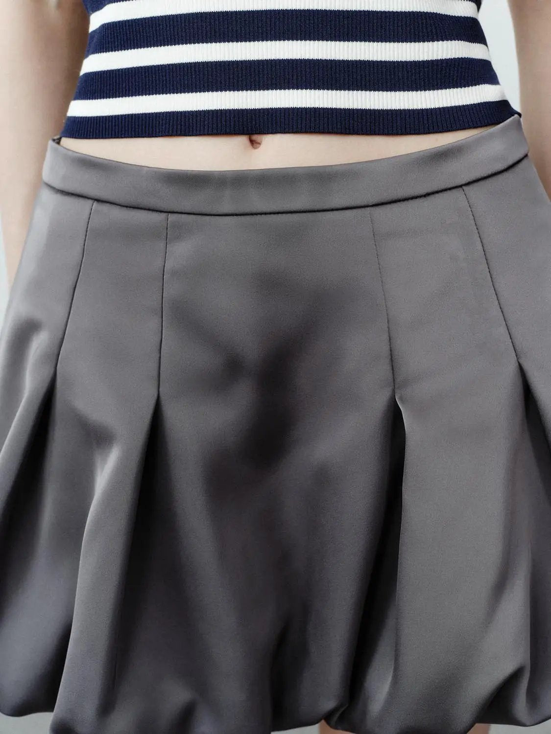 Elastic Waist Vertical Stripe Pleated Bubble Mini Skirt