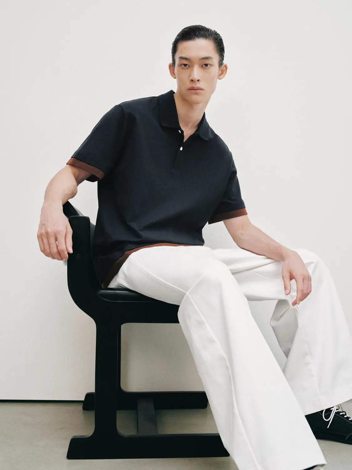 Polo Collar With Brown Sleeve Trim Cotton Shirt