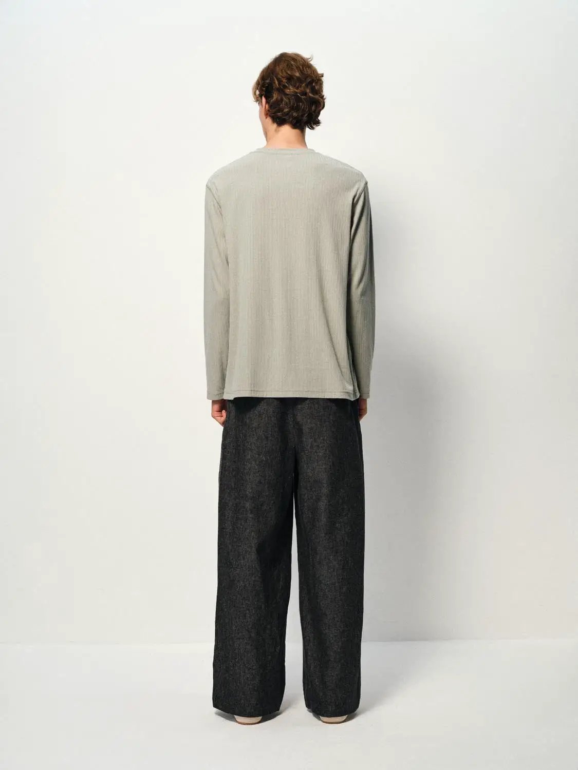 Ribbed Button Crew Neck Long Sleeve T-Shirt