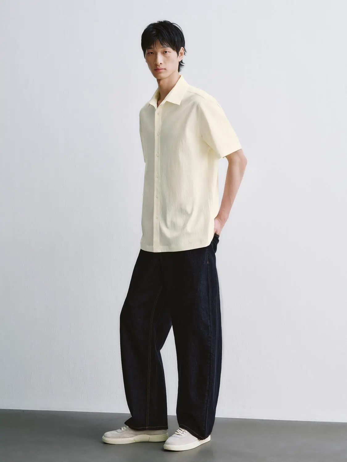 Linen Textured Weave Wide-Leg Cotton Jeans