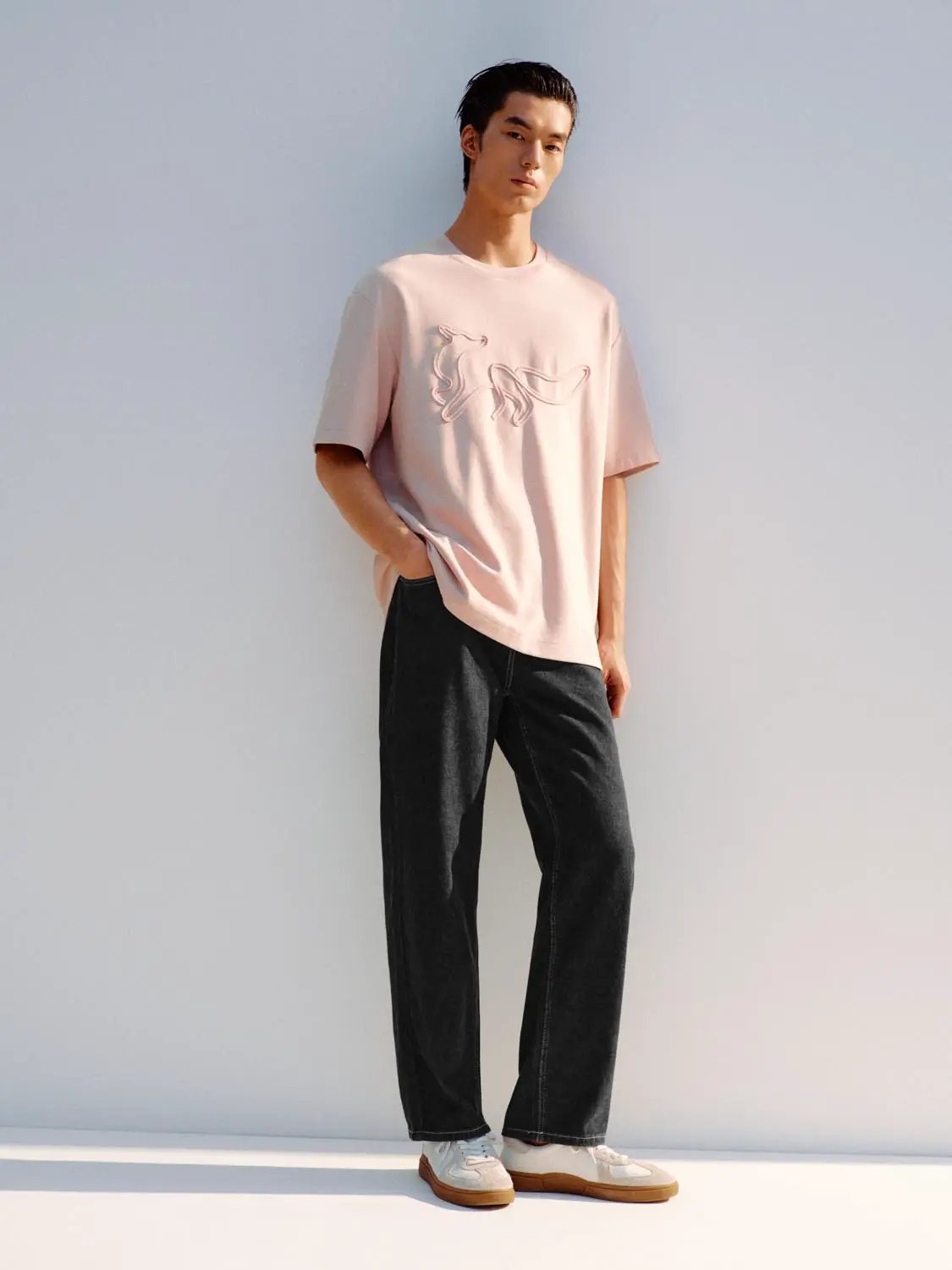 Pastel Pink Embroidered Dog Outline Cotton T-shirt
