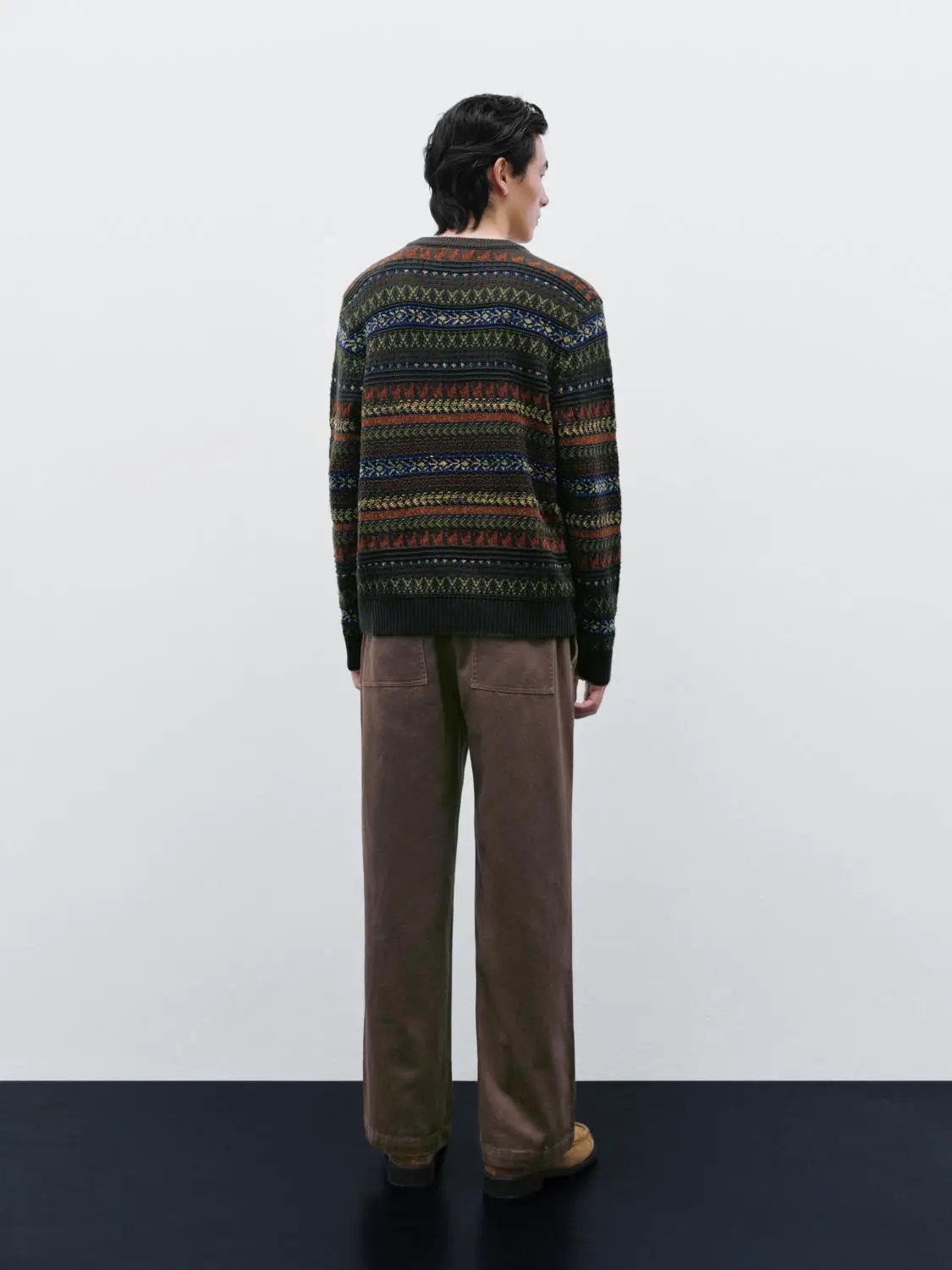 Crew Neck Striped Intarsia Knit Long Sleeve Sweater