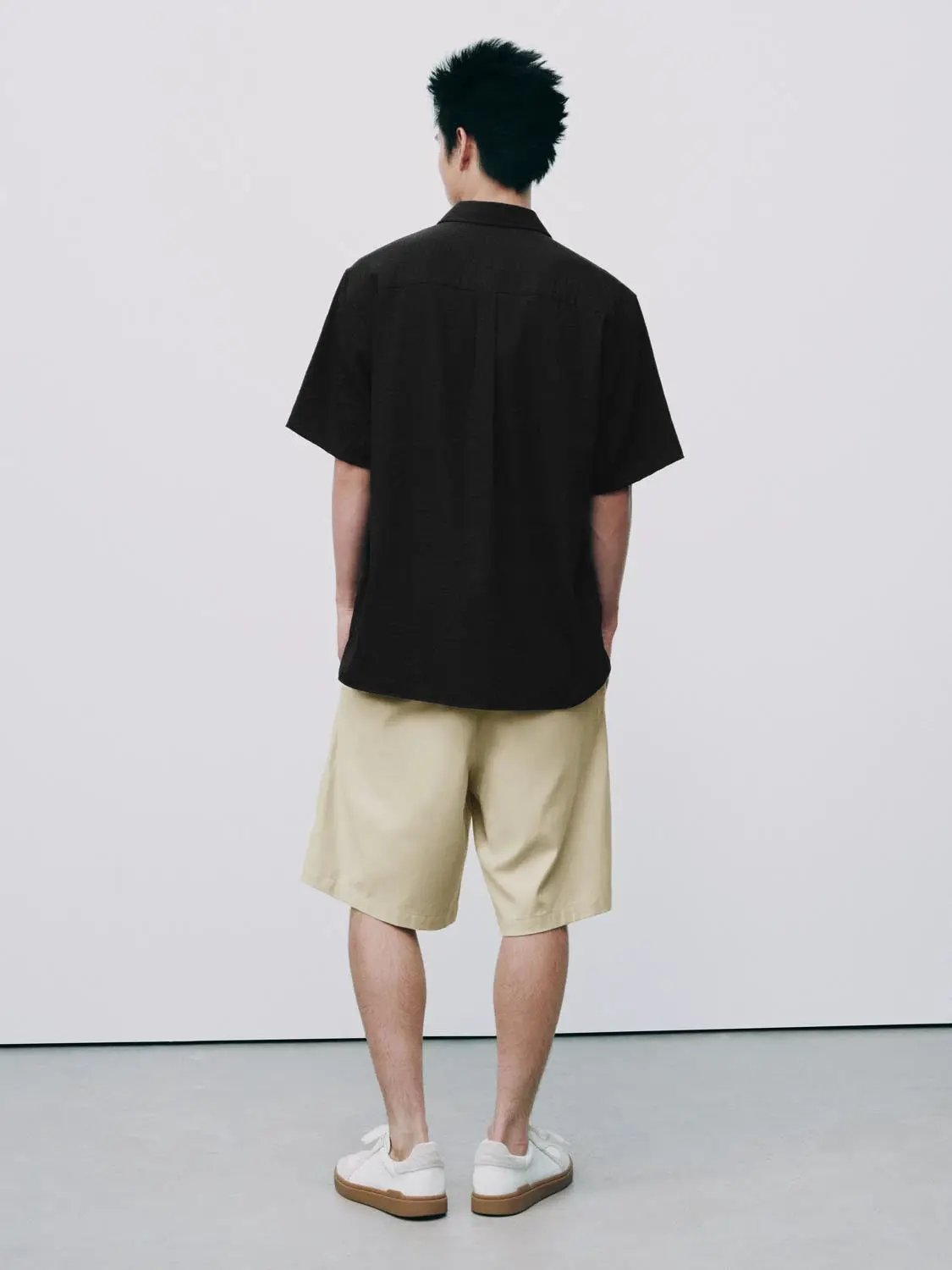 Open-Front Regular Fit Short Sleeve Collar Shirt