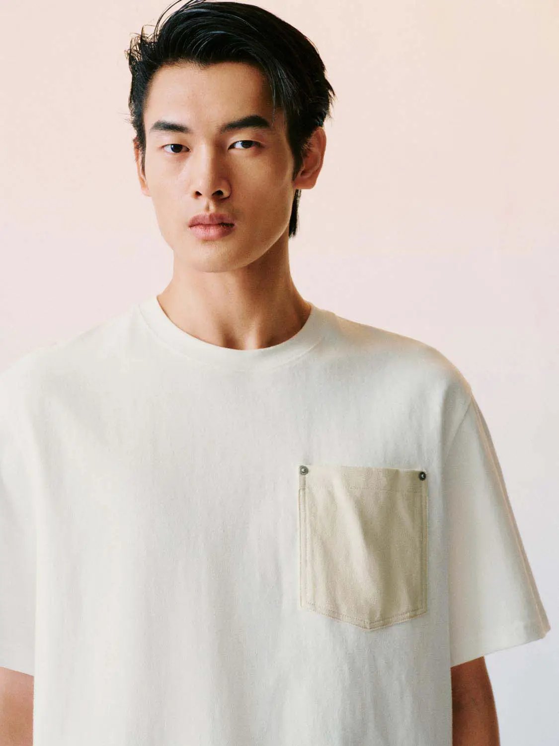 Round Neck Pocket Loose Fit Cotton Short Sleeve T-Shirt