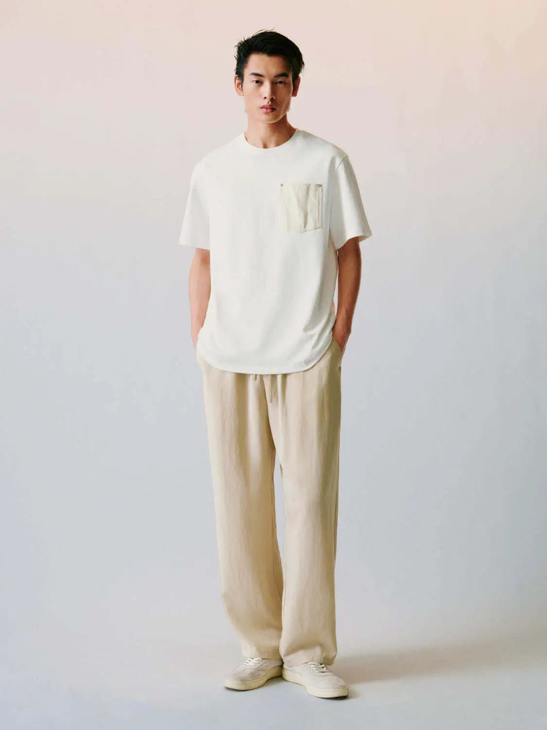 Round Neck Pocket Loose Fit Cotton Short Sleeve T-Shirt