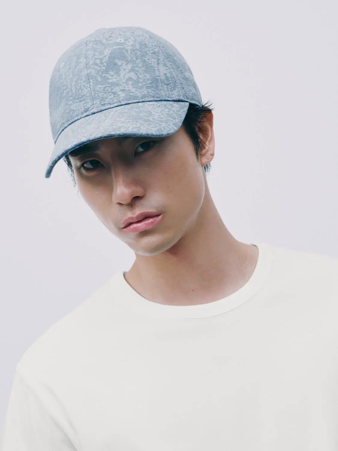 Regular Fit Crew Neck Short Sleeve Basic Tee