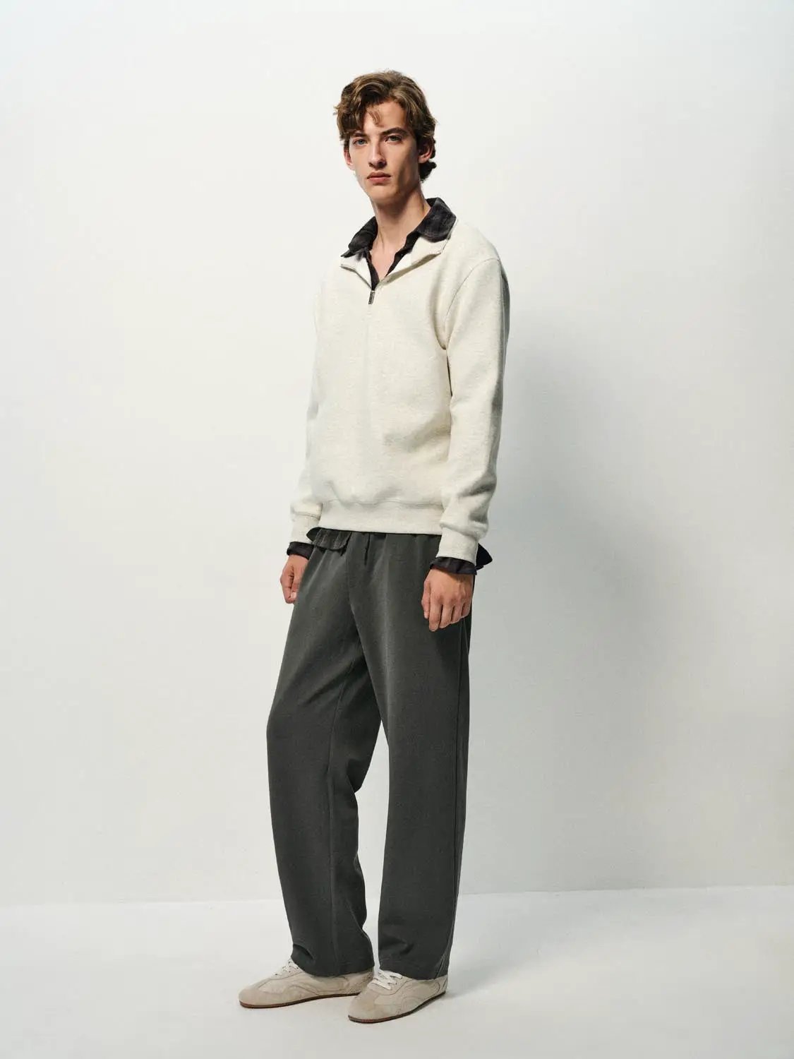 Half-Zip Collar Long Sleeve Sweatshirt