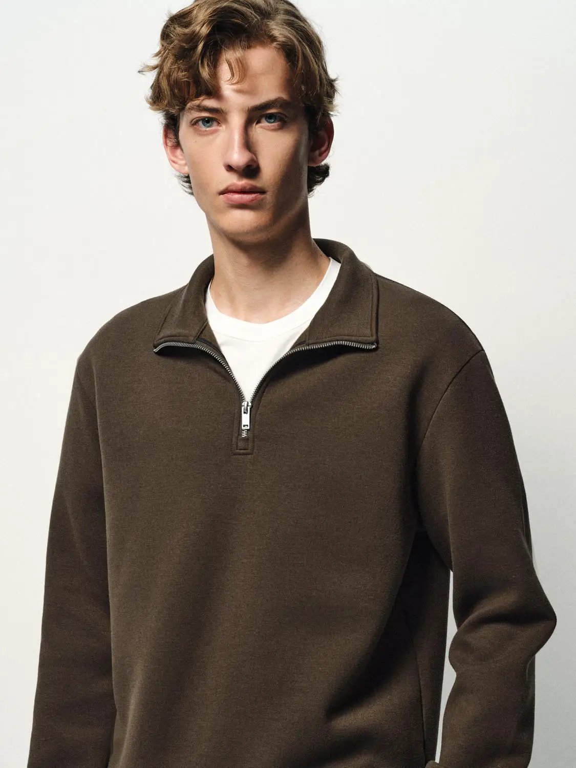 Half-Zip Collar Long Sleeve Sweatshirt