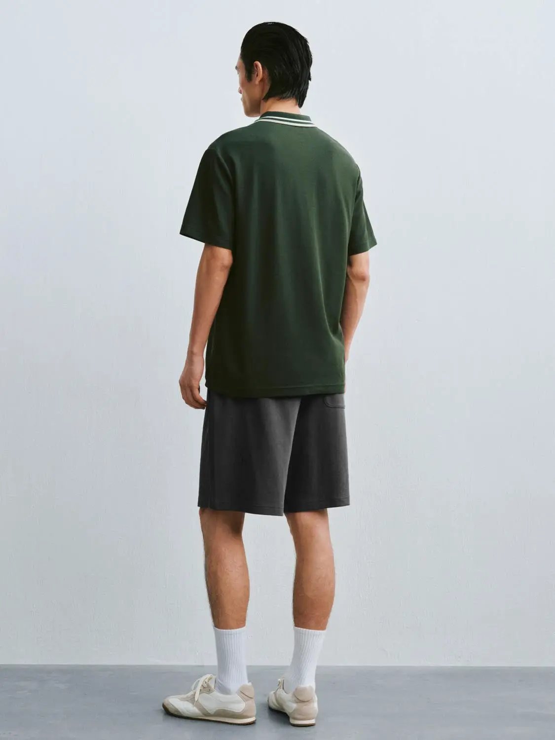 Loose Fit Drawstring Waist Solid Knee Length Casual Shorts