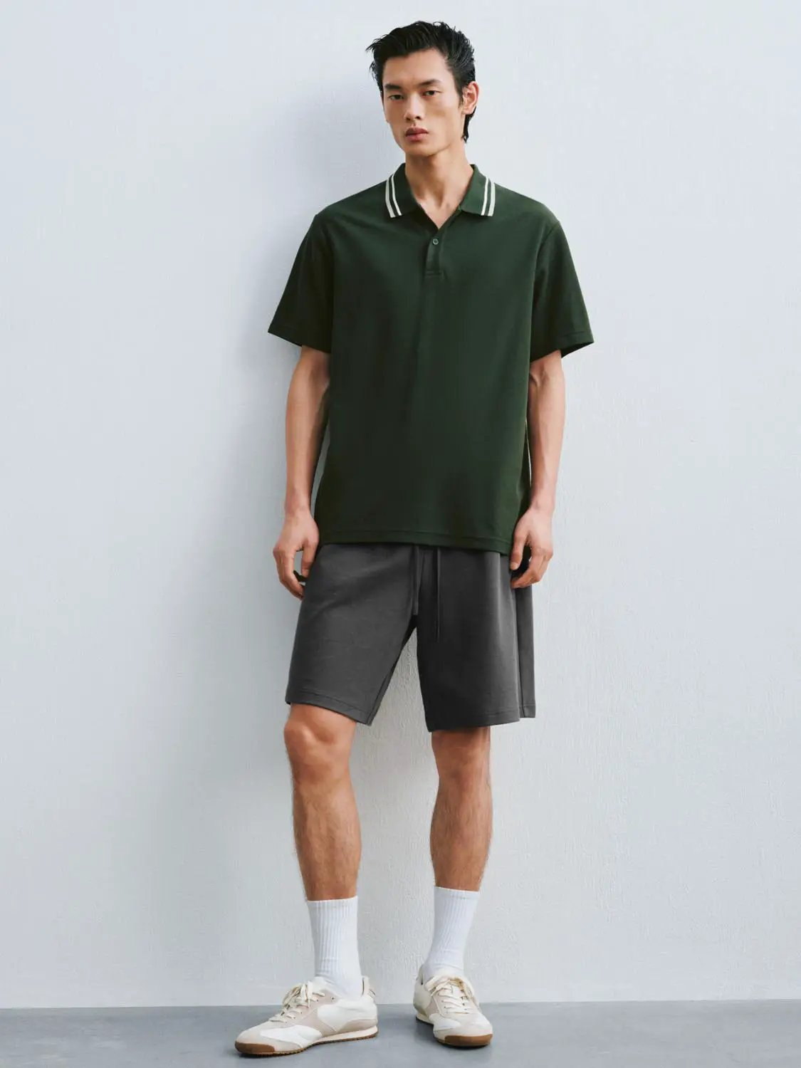 Loose Fit Drawstring Waist Solid Knee Length Casual Shorts
