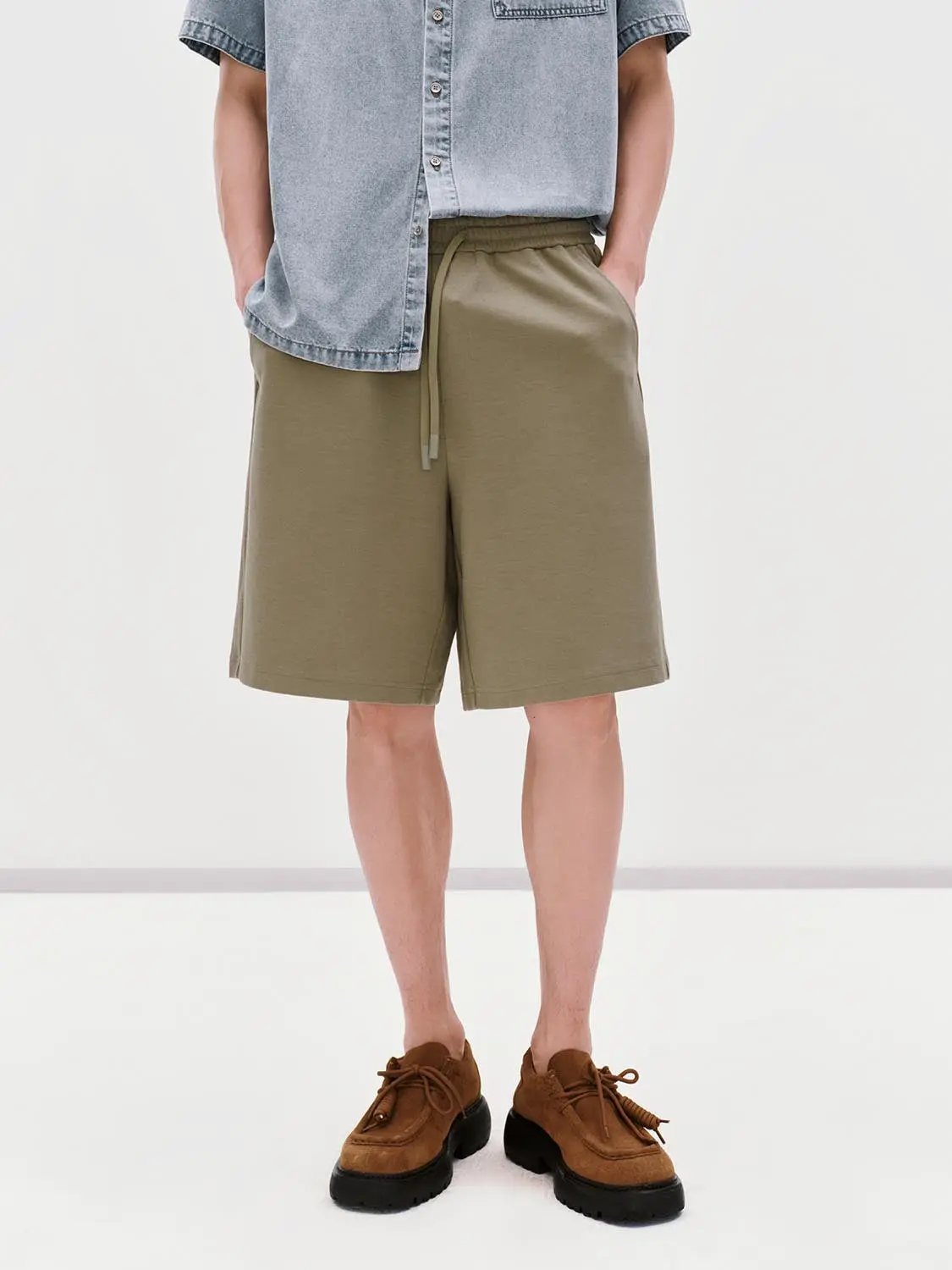 Loose Fit Drawstring Waist Solid Knee Length Casual Shorts
