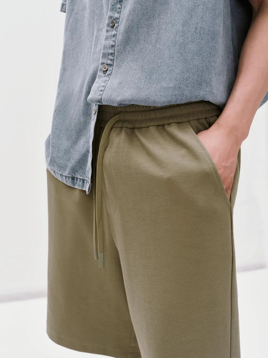 Loose Fit Drawstring Waist Solid Knee Length Casual Shorts