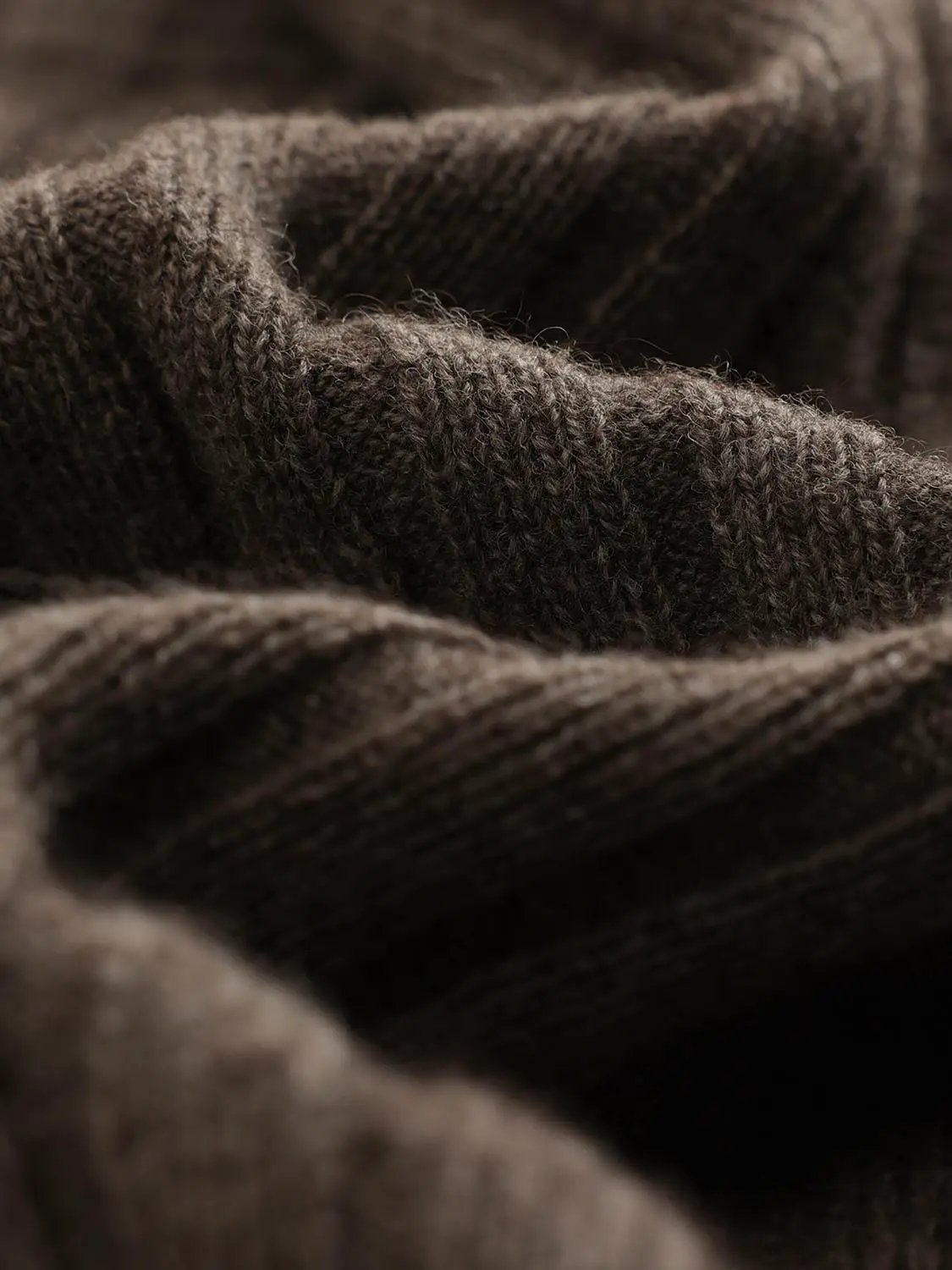 Ribbed Wool Blend Long Sleeve Crew Neck Pullover