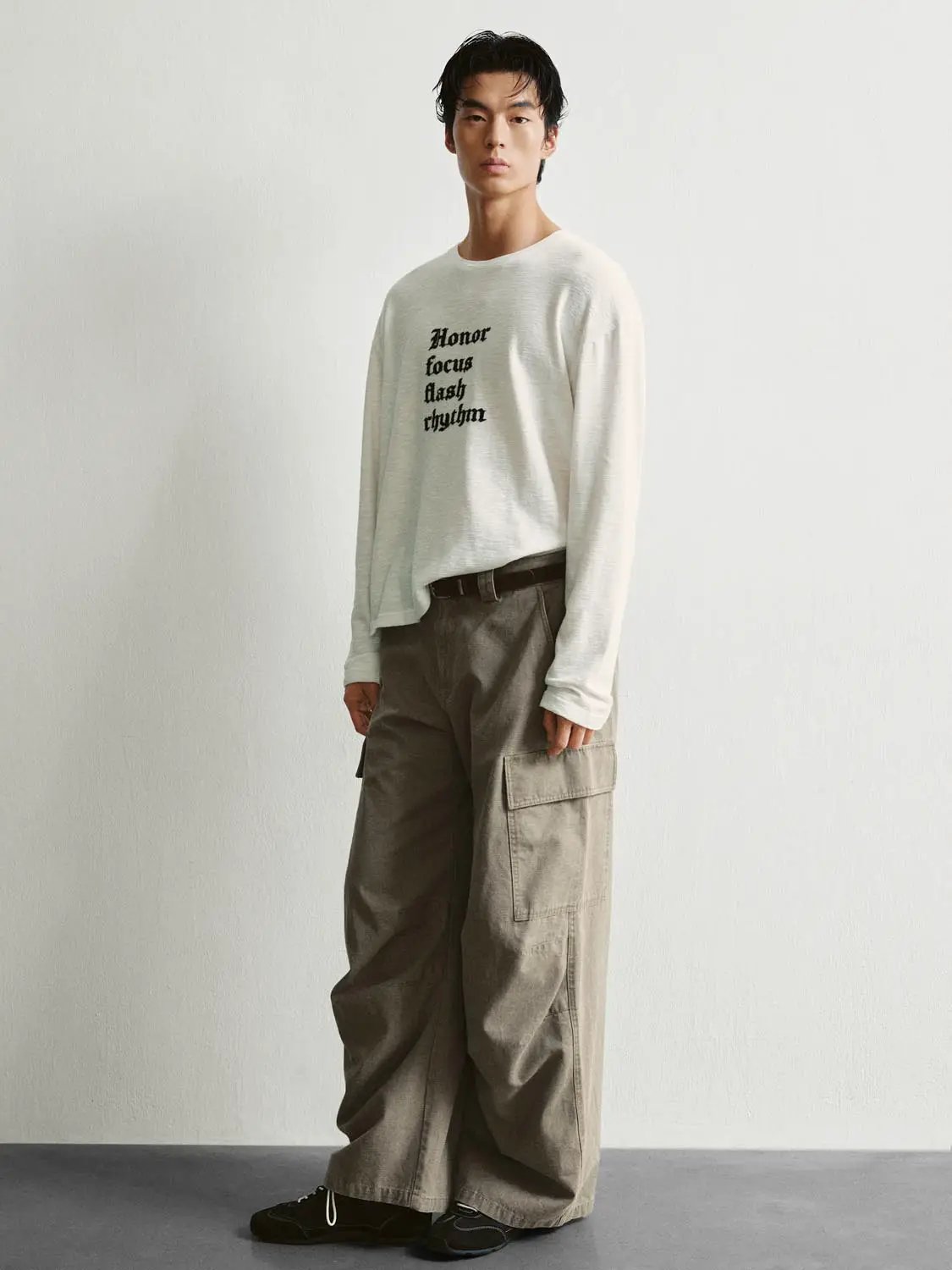 Embroidered Graphic Text Crew Neck Long Sleeve T-Shirt