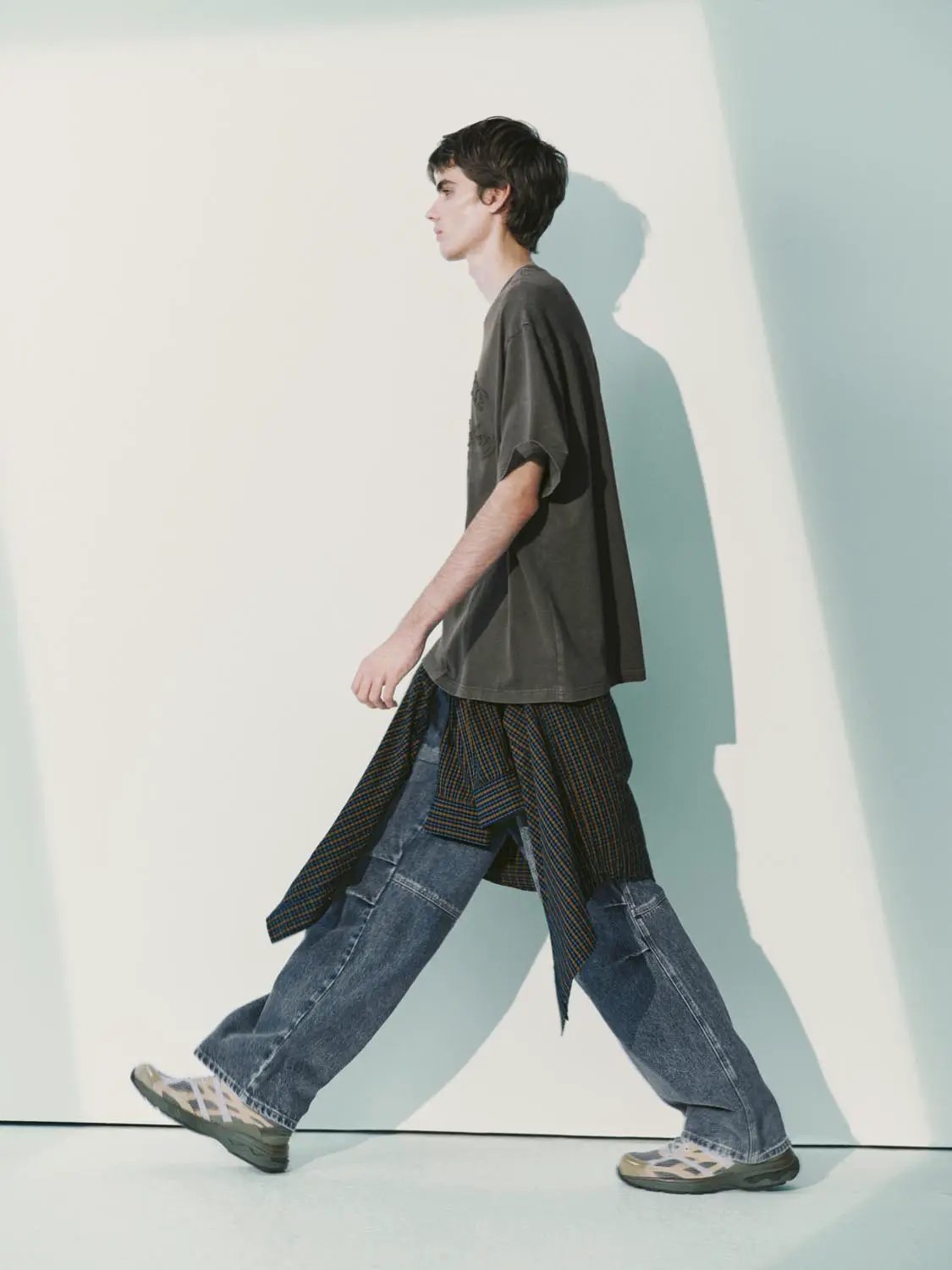 Washed Cargo Pocket Wide-leg Cotton Jeans