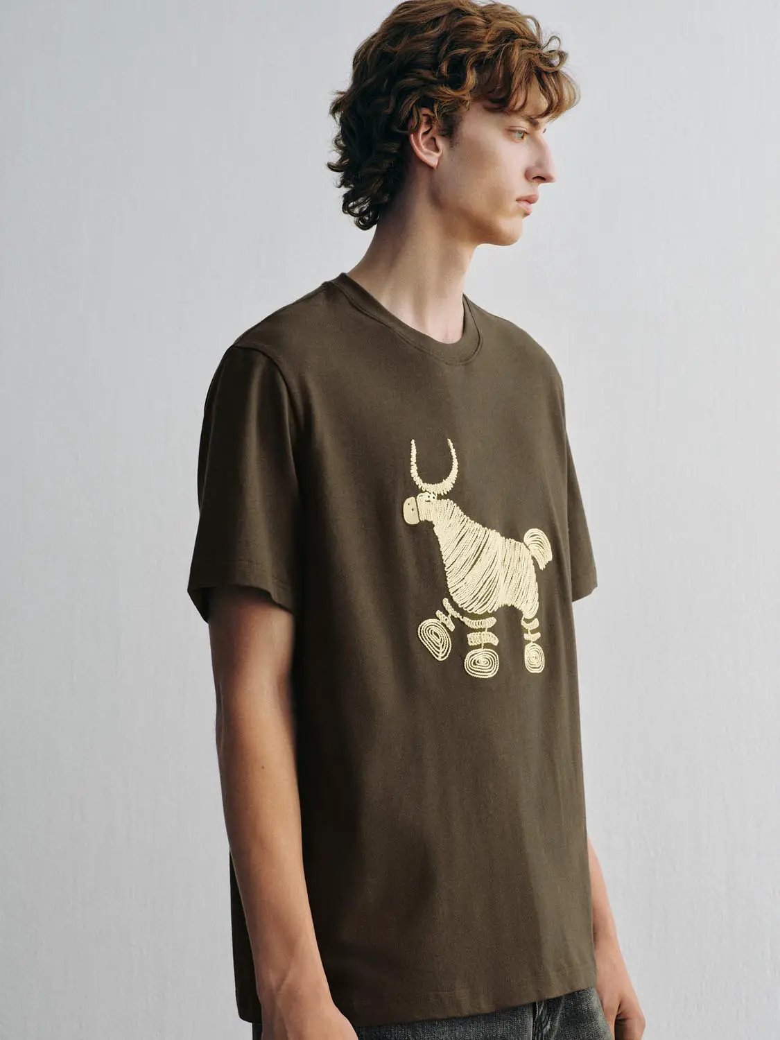 Embroidered Animal Crew Neck Short Sleeve Cotton T-Shirt