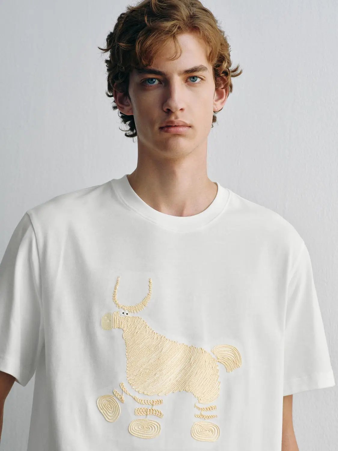 Embroidered Animal Crew Neck Short Sleeve Cotton T-Shirt