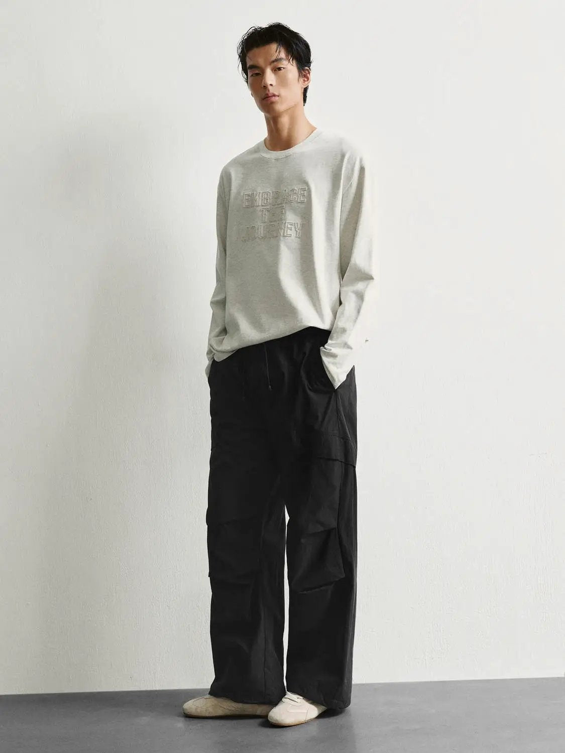 Embroidered Oversized Crew Neck Long Sleeve Cotton T-Shirt