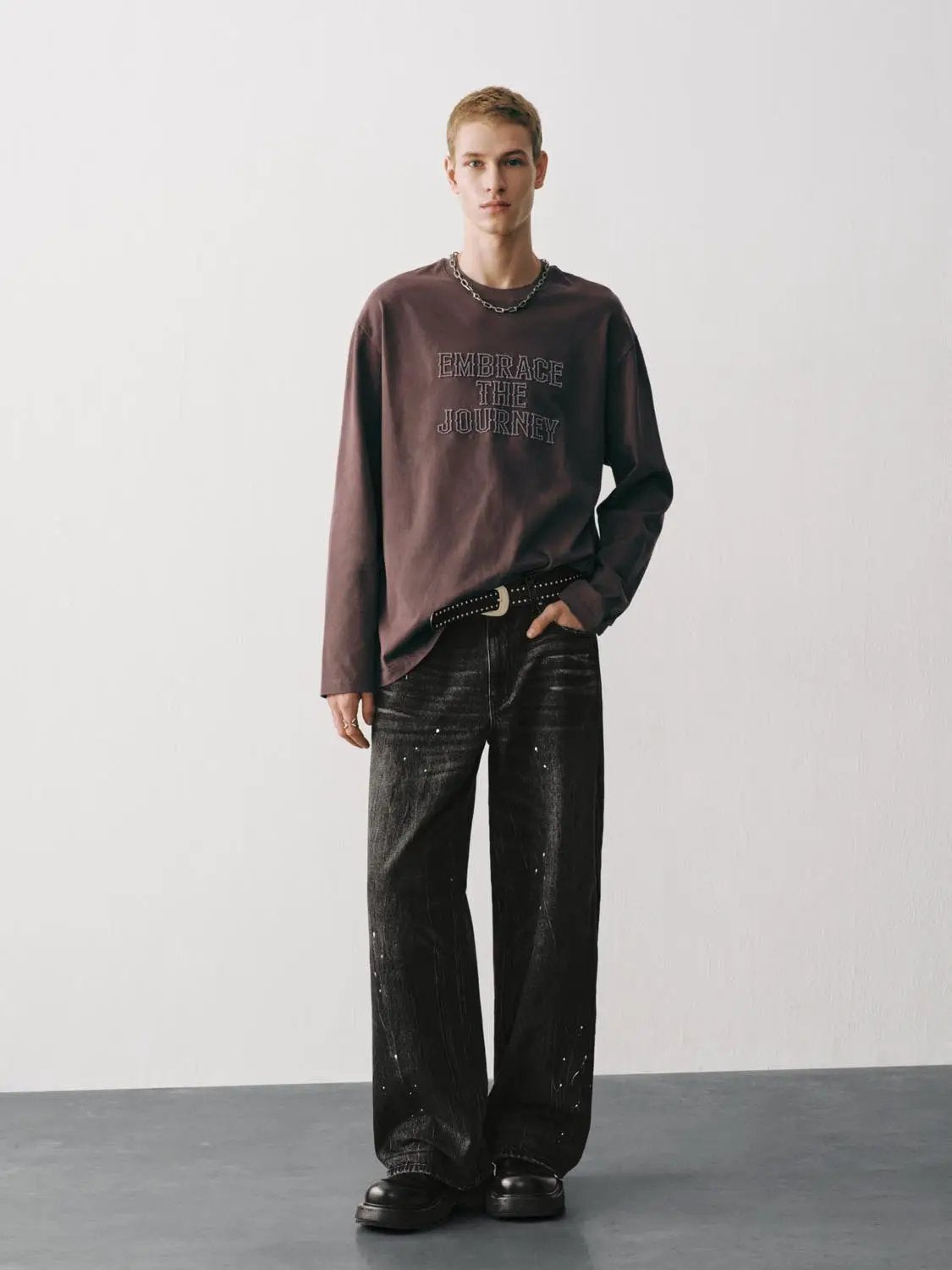 Embroidered Oversized Crew Neck Long Sleeve Cotton T-Shirt