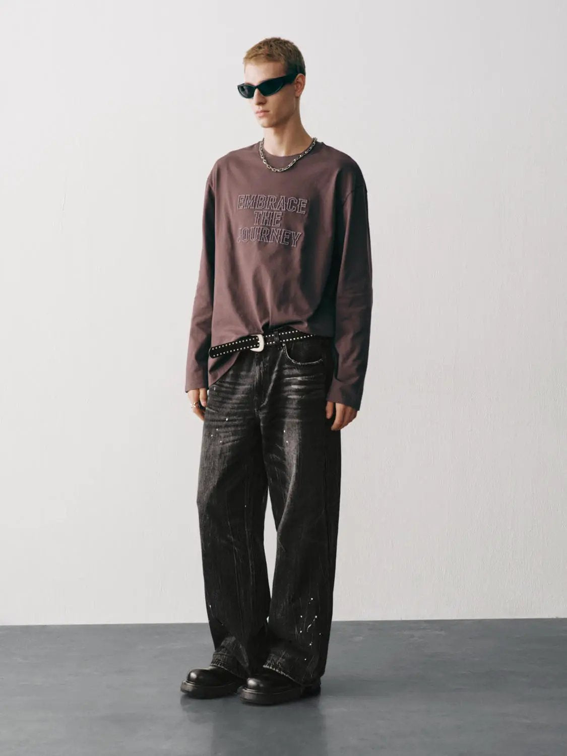 Embroidered Oversized Crew Neck Long Sleeve Cotton T-Shirt