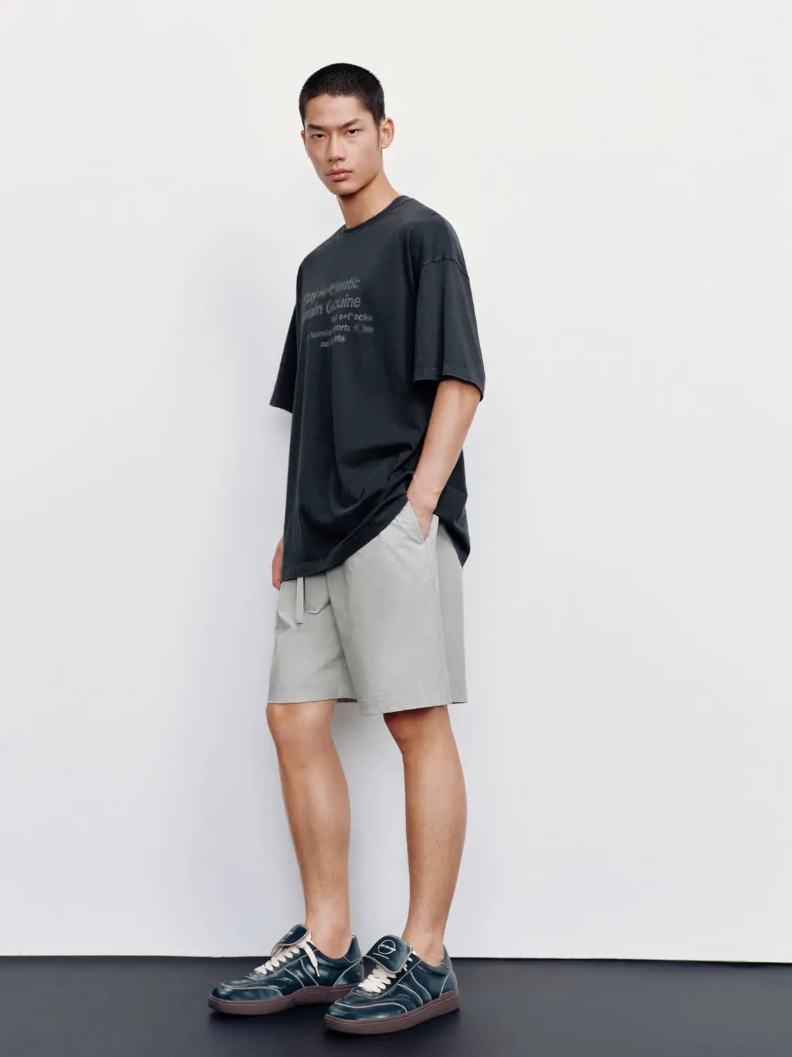 Belted Front Pocketed Stretch Relaxed Shorts