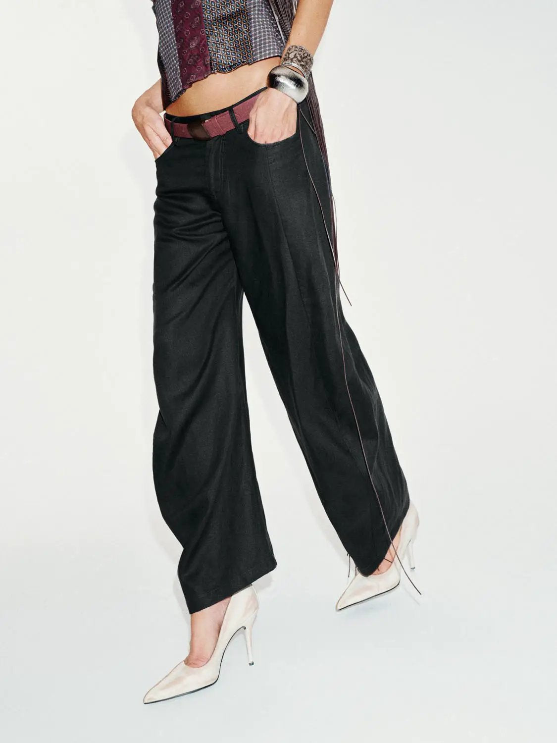 Belted Low-rise Wide-leg Tailored Pants