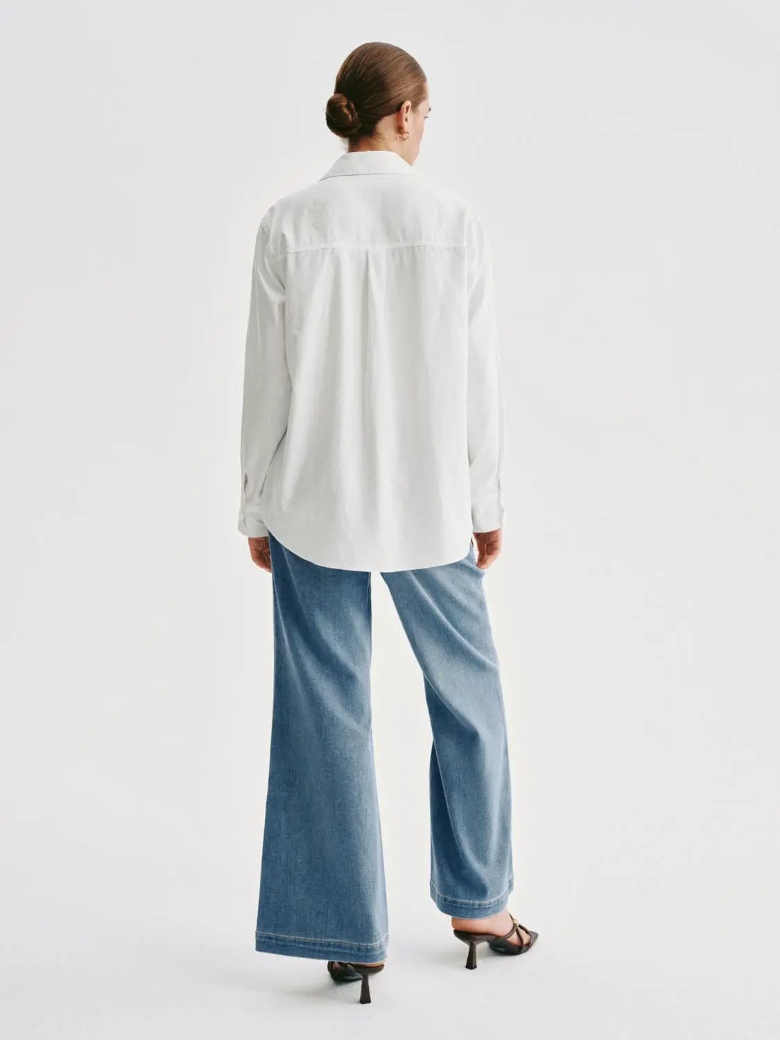 Lightweight Knit Shirt