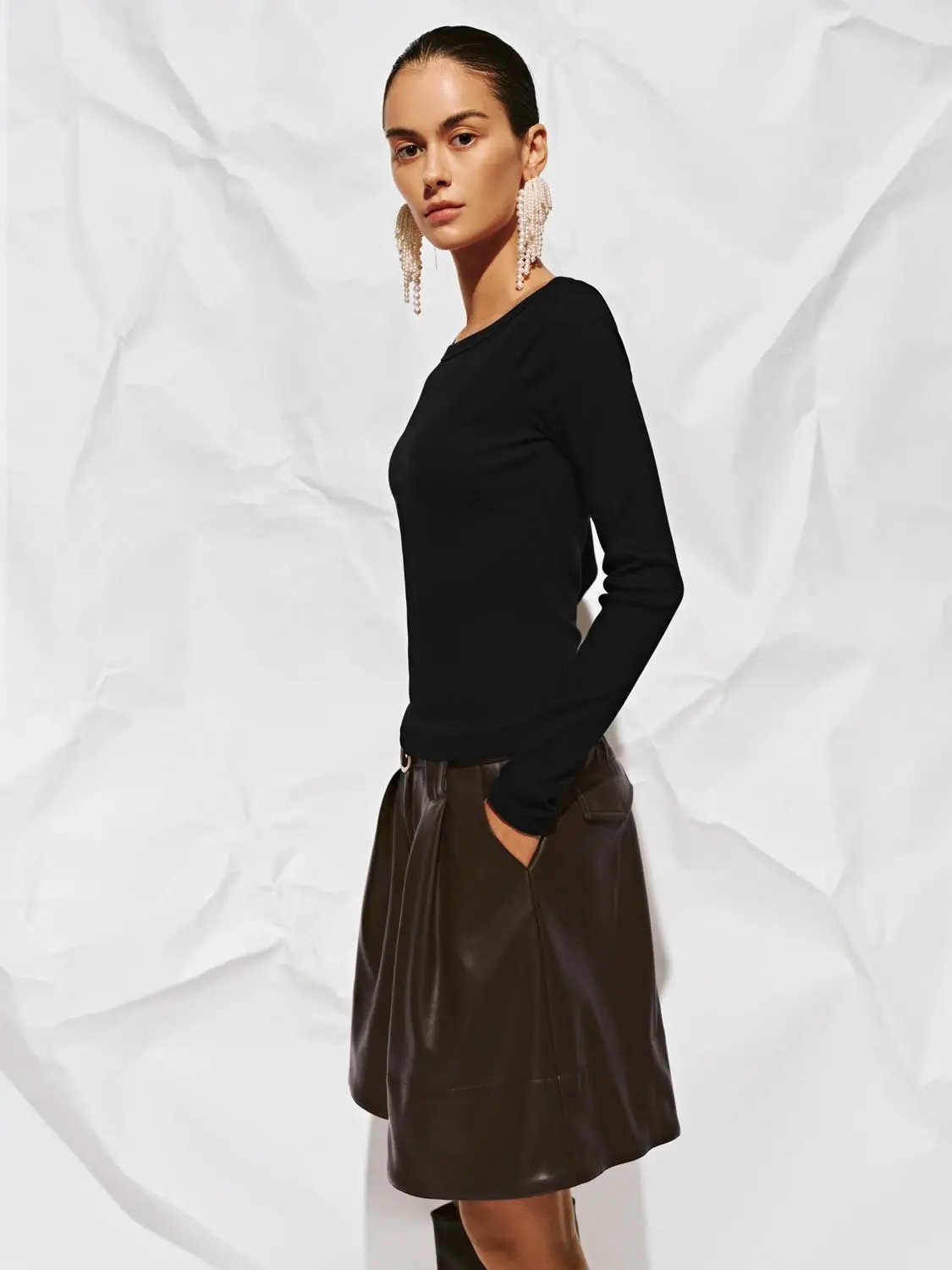 Off Shoulder Curved Hem Long Sleeve Cotton Blend T-Shirt