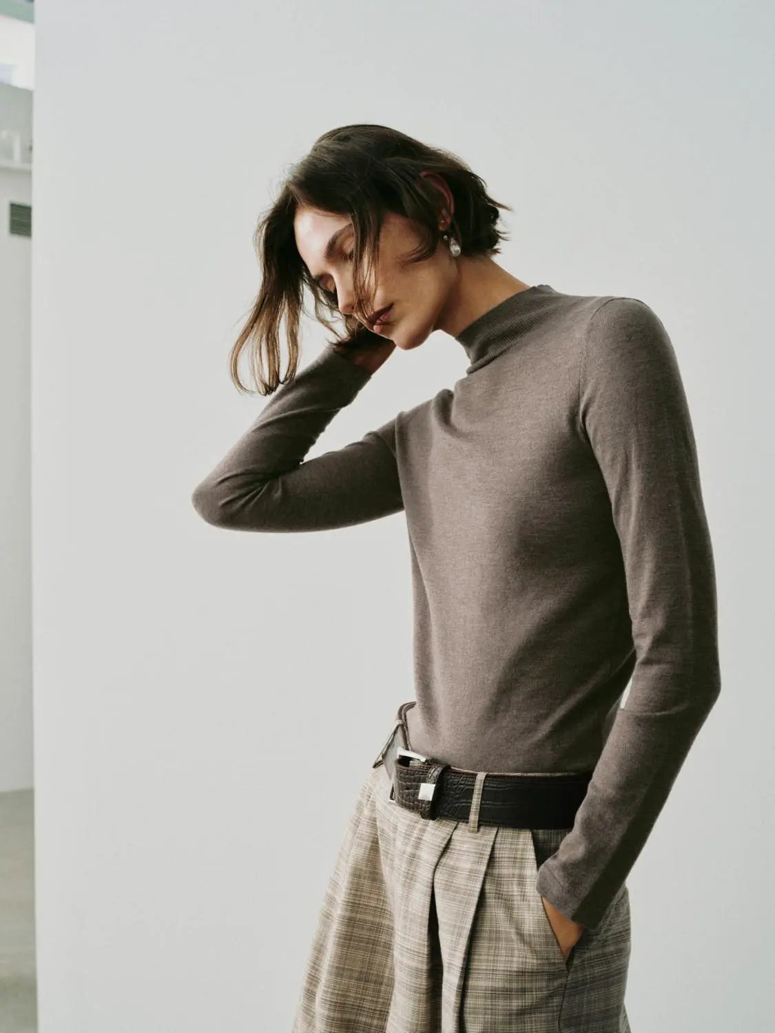 Heather Mock Neck Long Sleeve Knit T-Shirt
