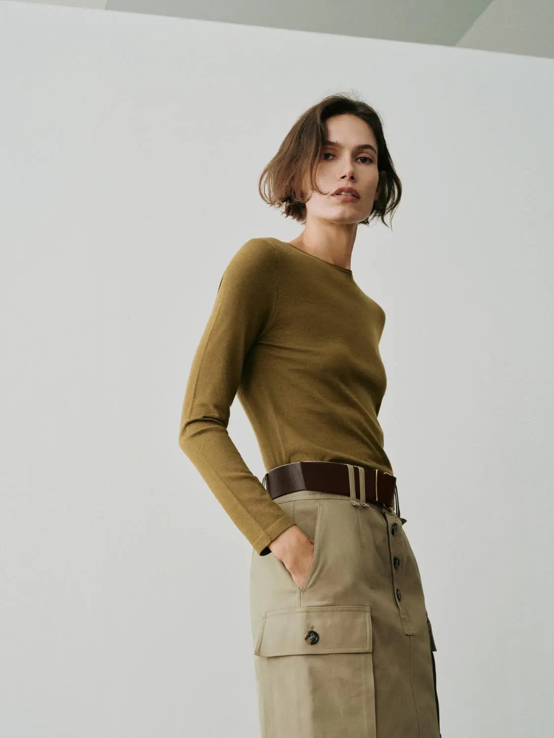 Ribbed Fitted Crew Neck Long Sleeve Knit T-Shirt